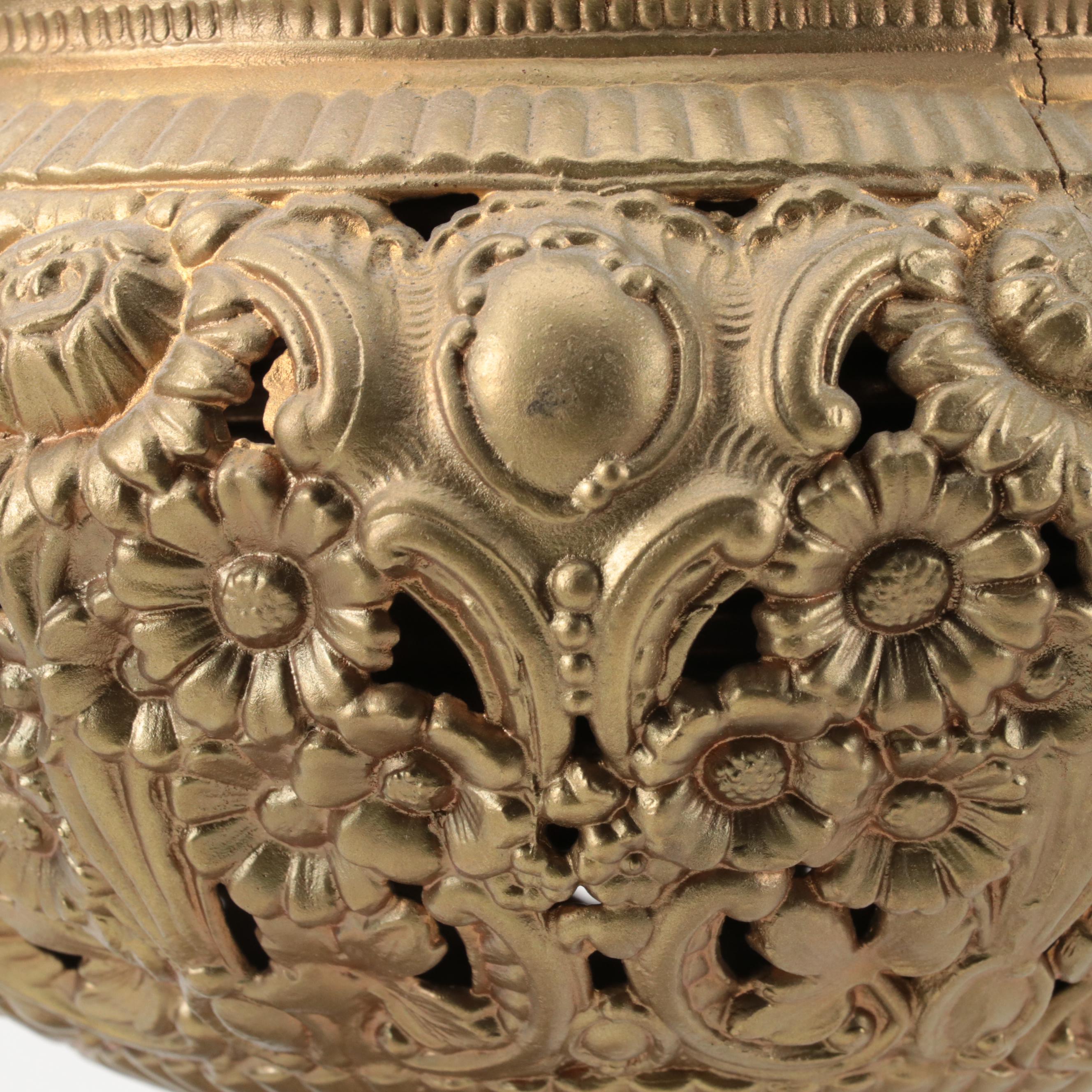 Gold Painted Spelter Cherub Parlor Oil Lamp, Late 19th Century, Adapted