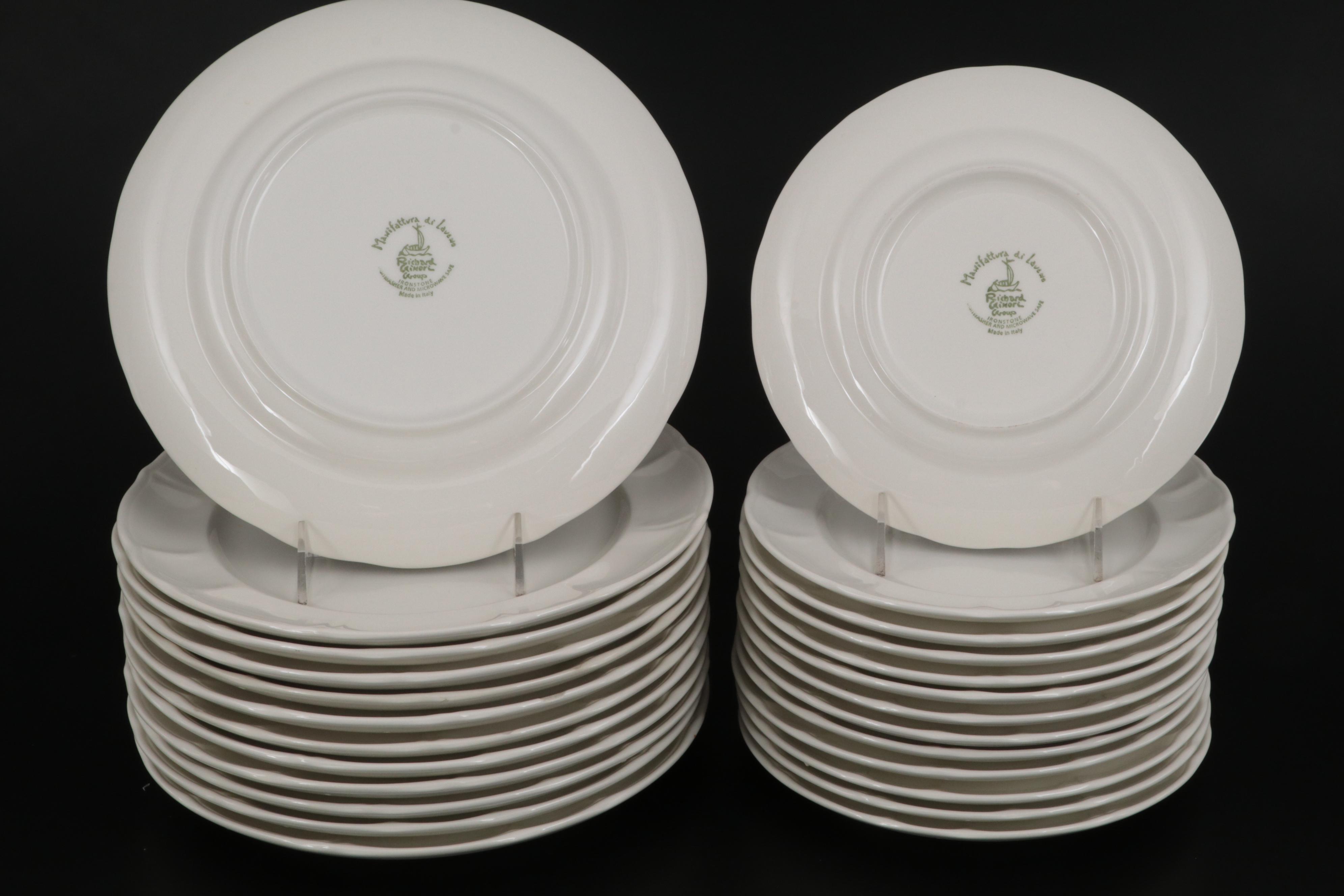 Richard Ginori "White Antico Doccia" Ironstone Dinnerware, Late 20th Century