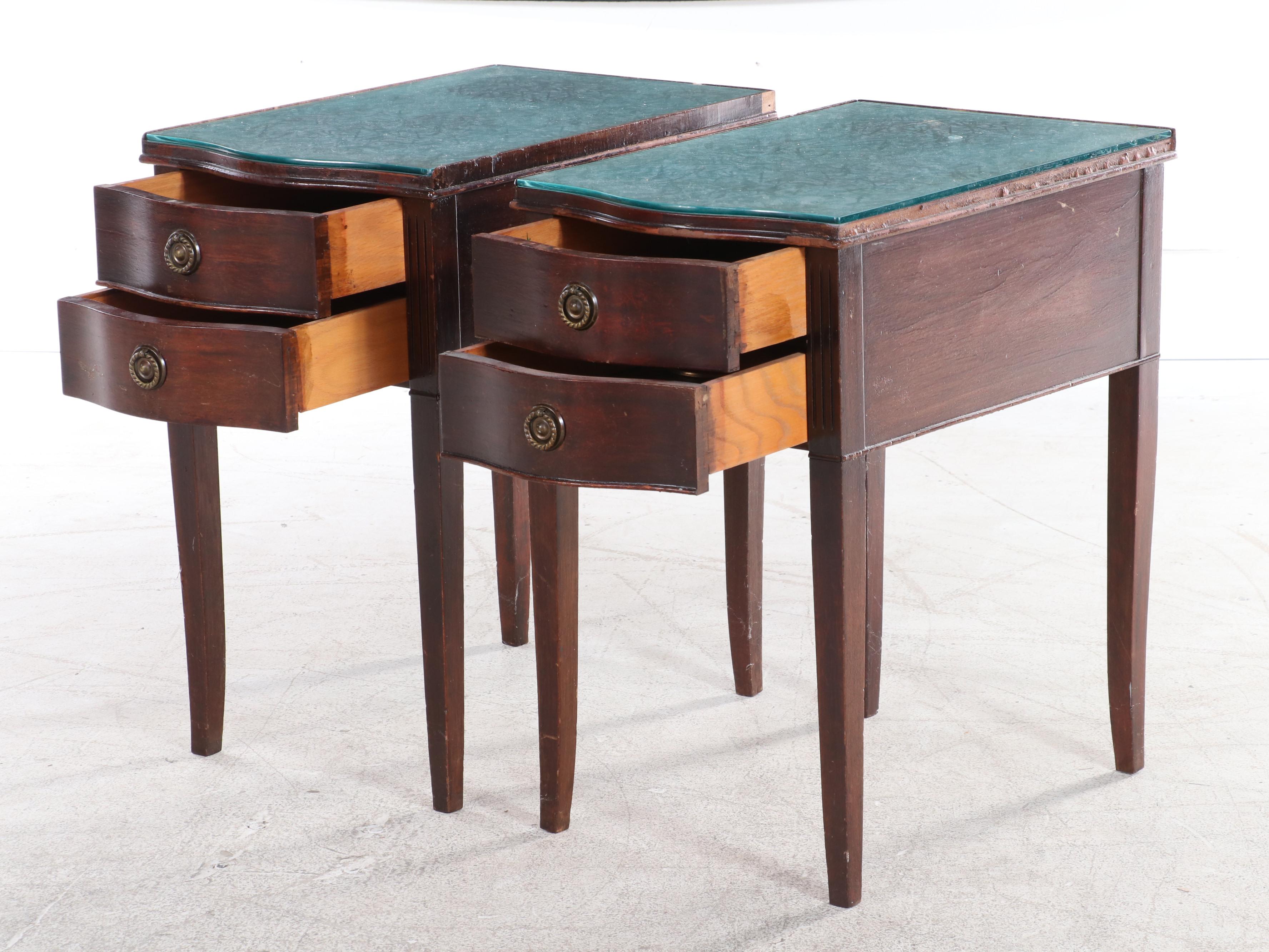 Pair of Hepplewhite Style Mahogany End Tables