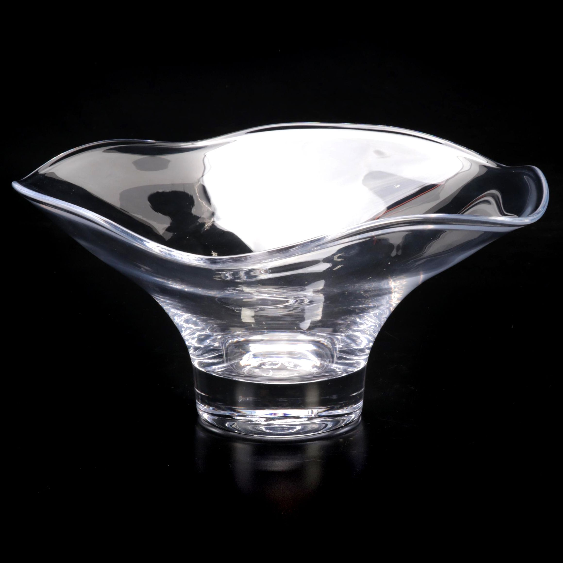 Simon Pearce "Chelsea" Wavy Rim Glass Centerpiece Bowl, Contemporary