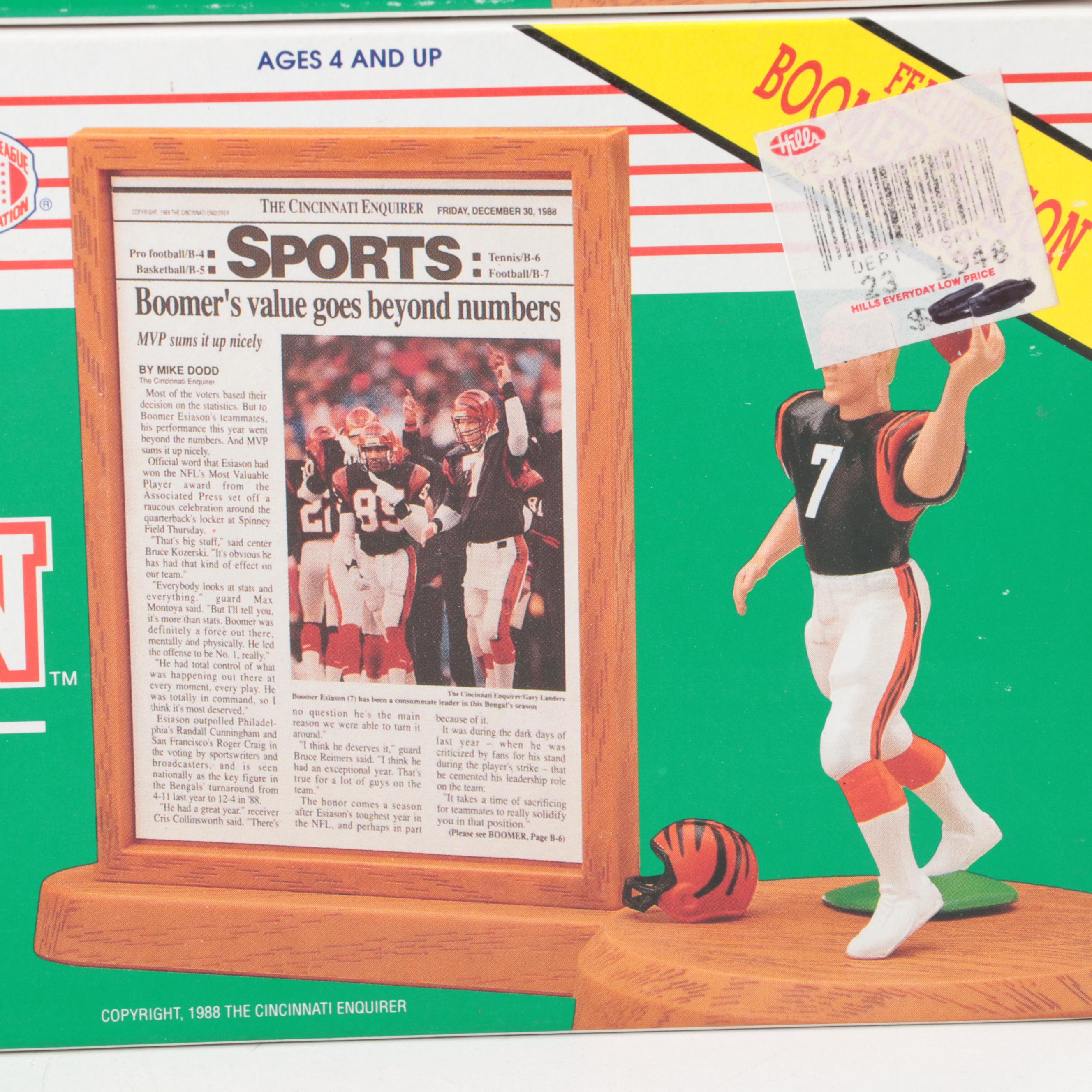 Kenner Starting Lineup Headline Collection Barry Sanders, More Football Figures