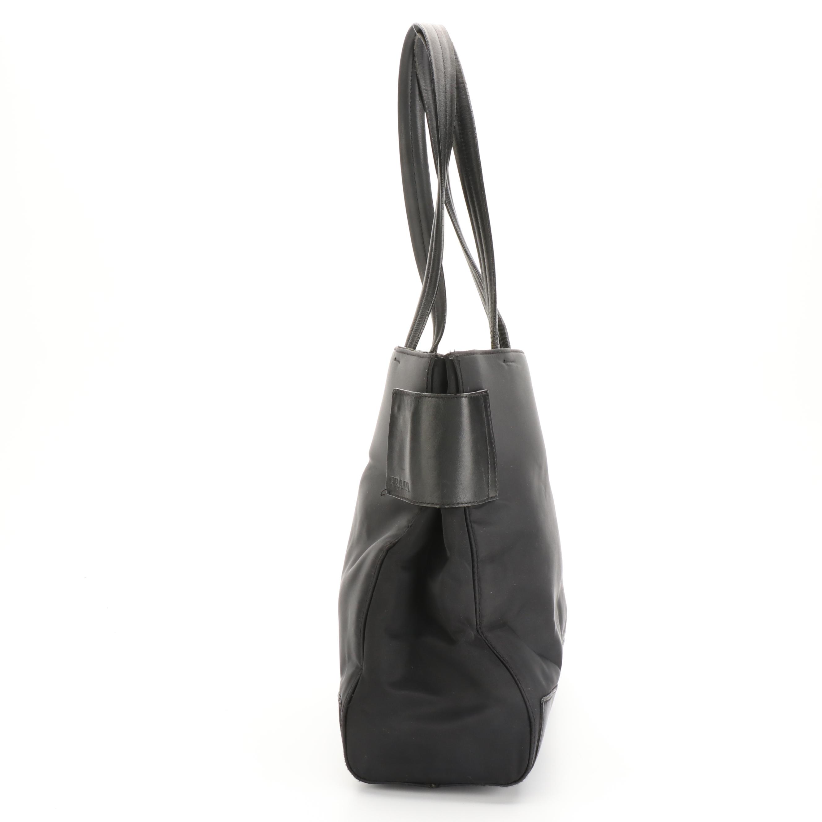 Prada Shoulder Bag in Black Nylon Tessuto and Smooth Leather