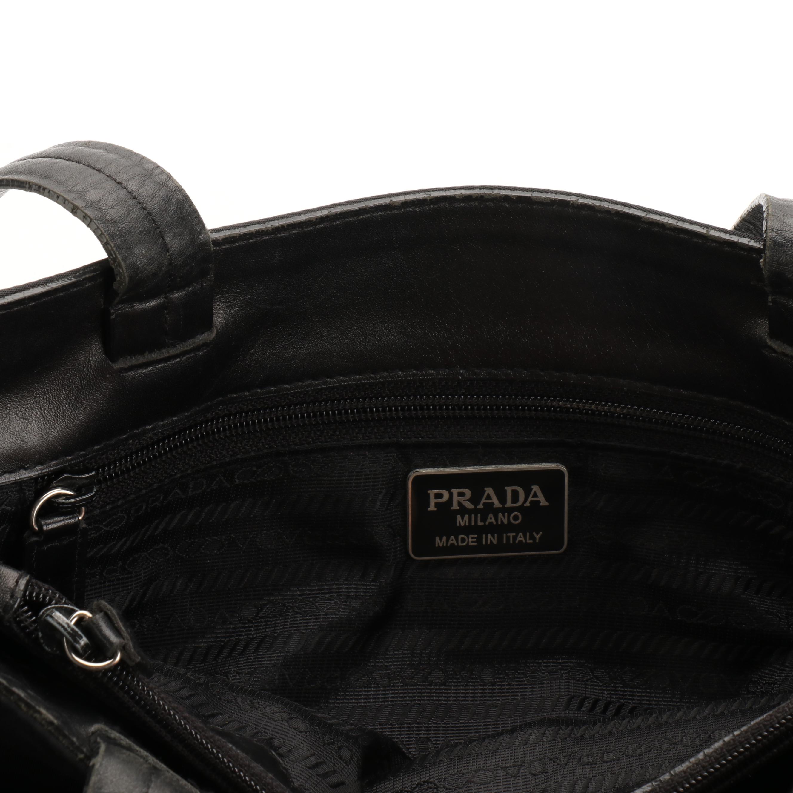 Prada Shoulder Bag in Black Nylon Tessuto and Smooth Leather