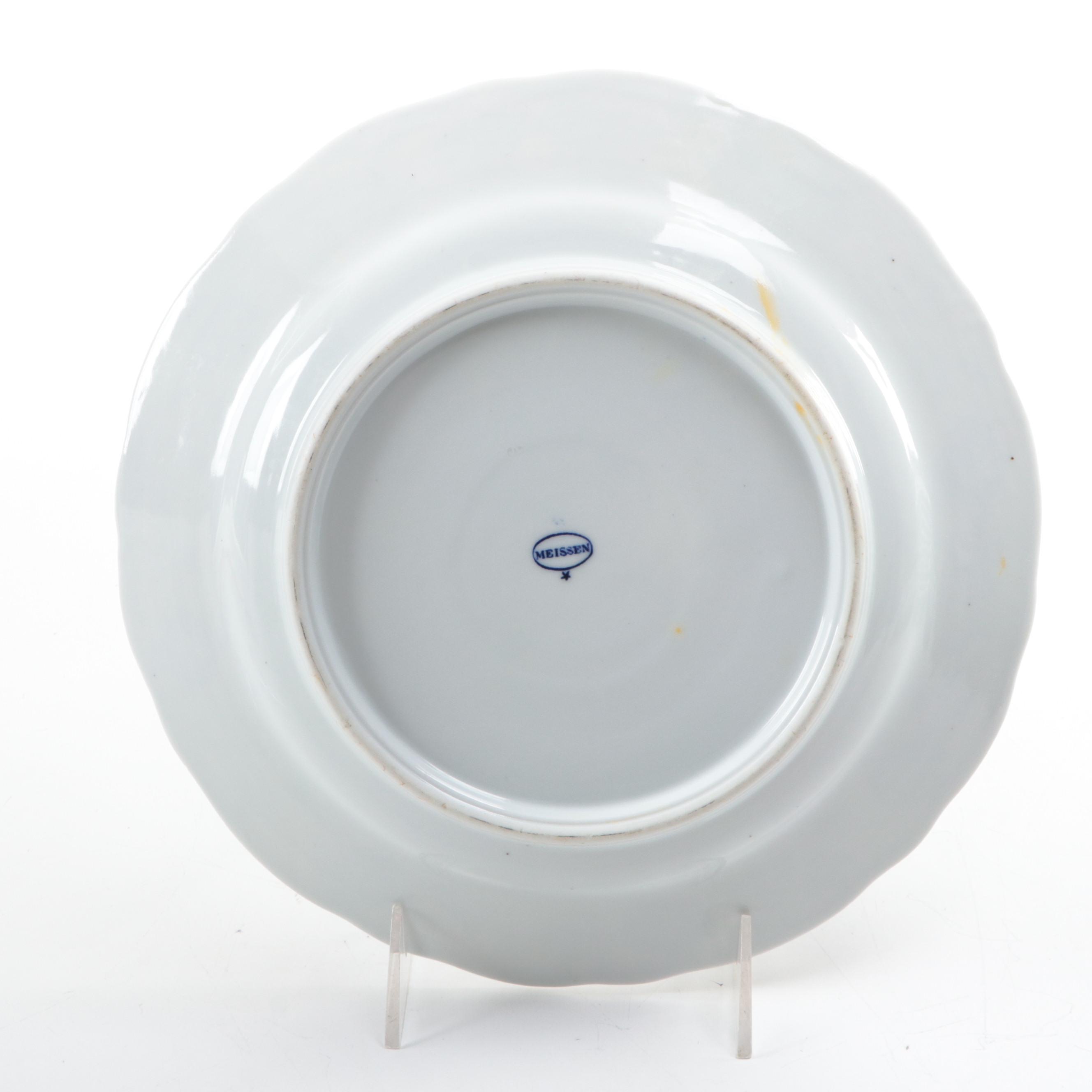 Meissen "Blue Onion" Porcelain Dinner Plates, Early to Mid-20th Century