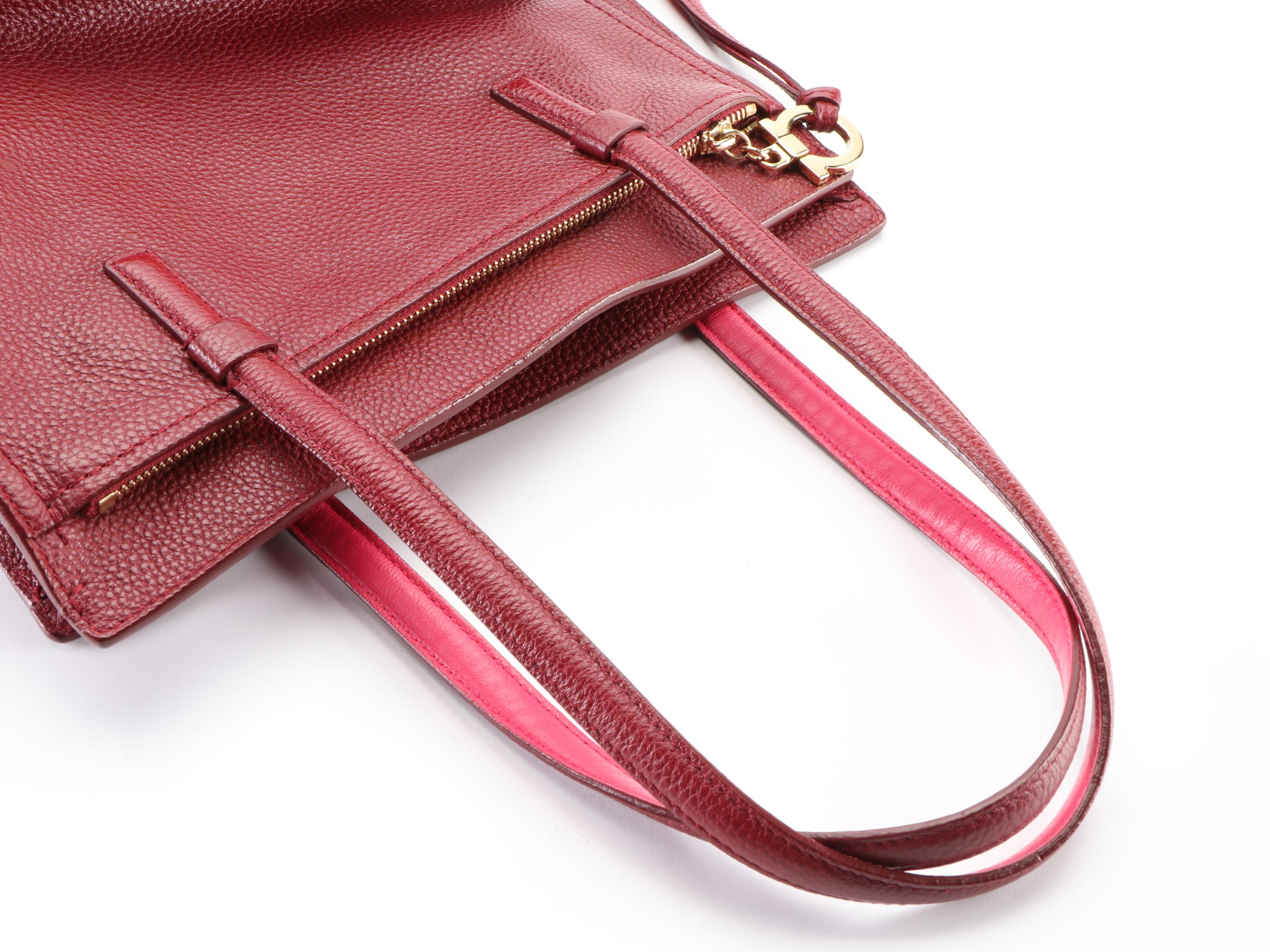 Salvatore Ferragamo Amy Zippered Tote Bag in Grained Leather