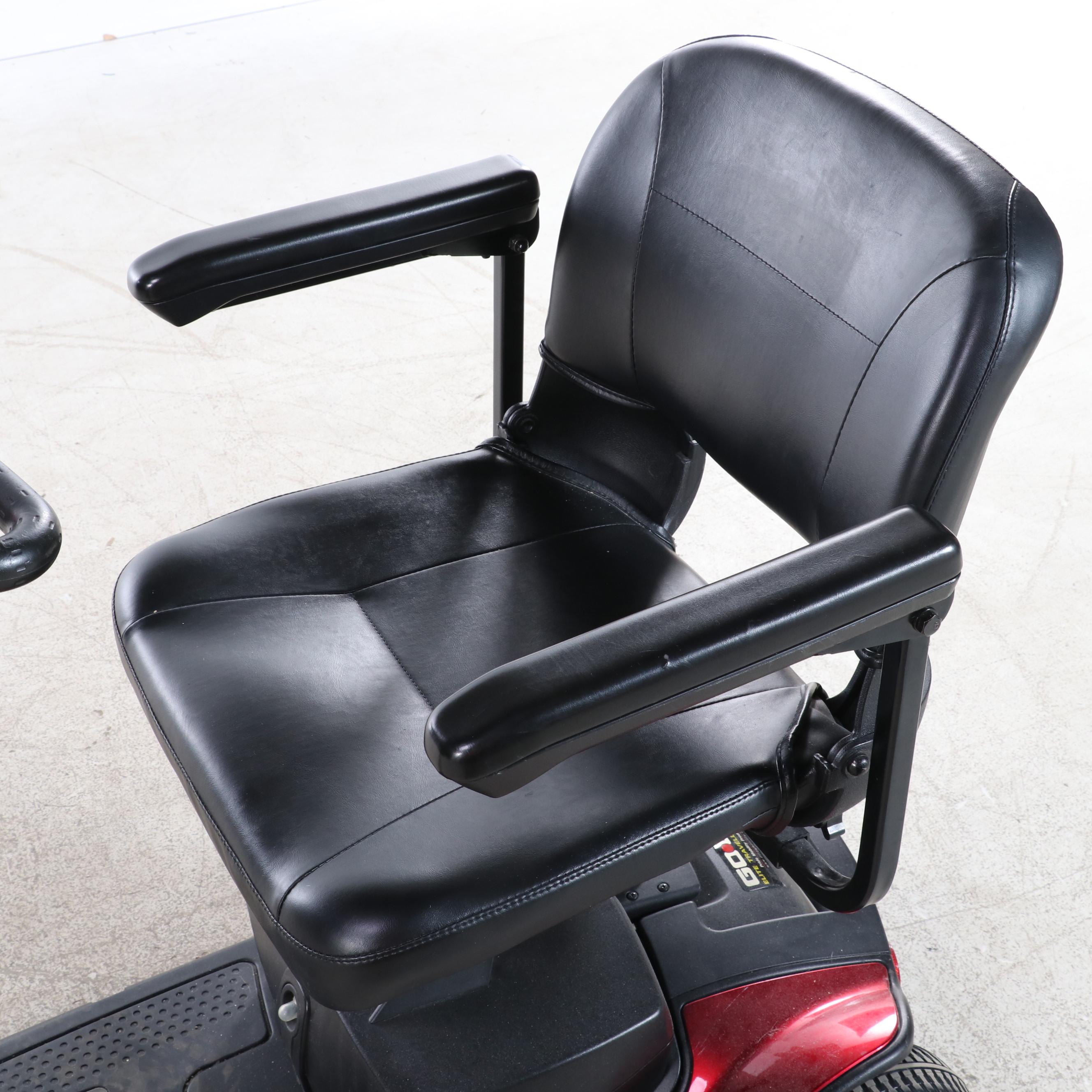 Pride Mobility Products "GoGo Elite Traveller Plus" Three-Wheel Scooter