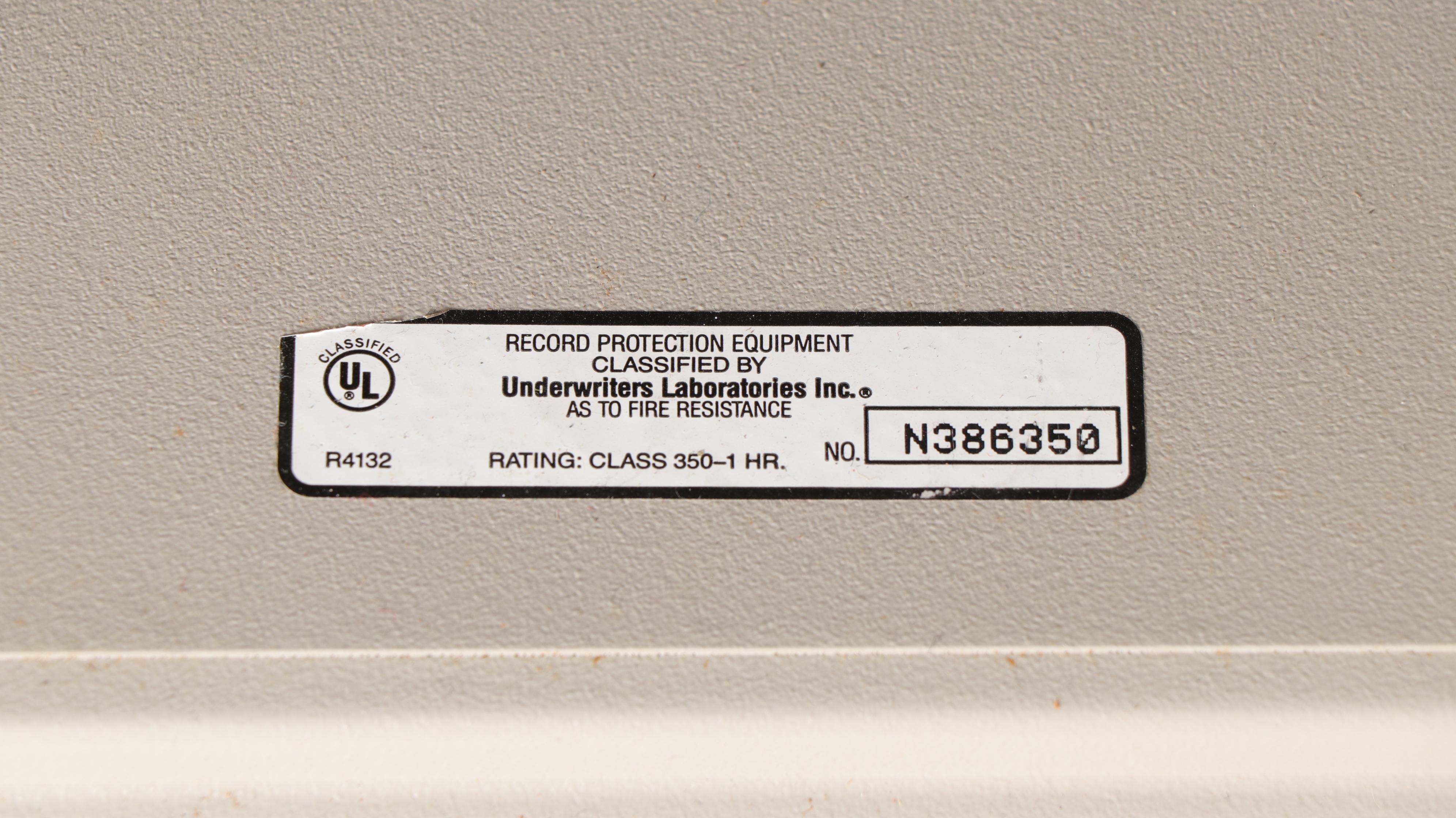 Sentry Model 1250 Safe