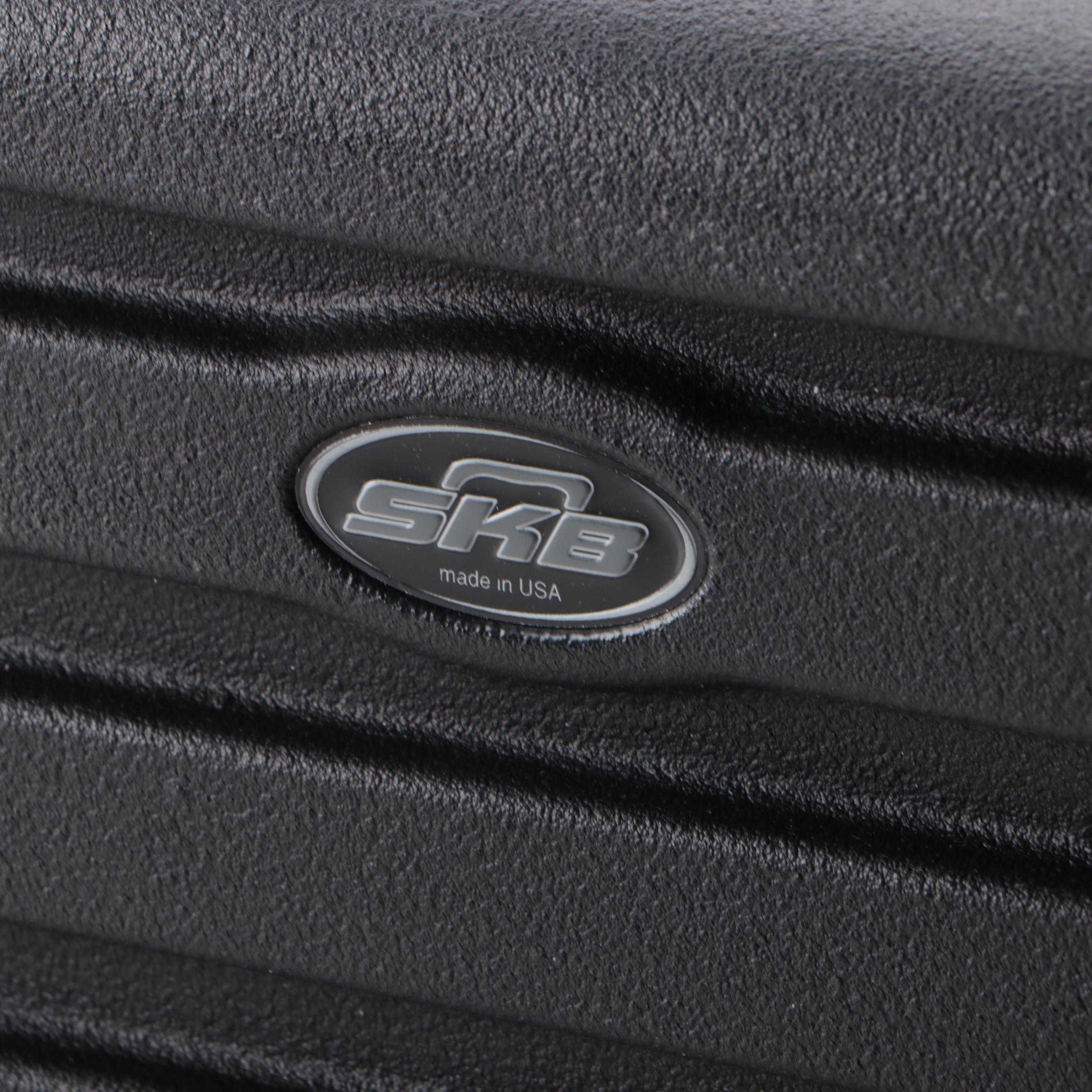 Behringer X32 Rack Sound Mixer with Hard Shell Case