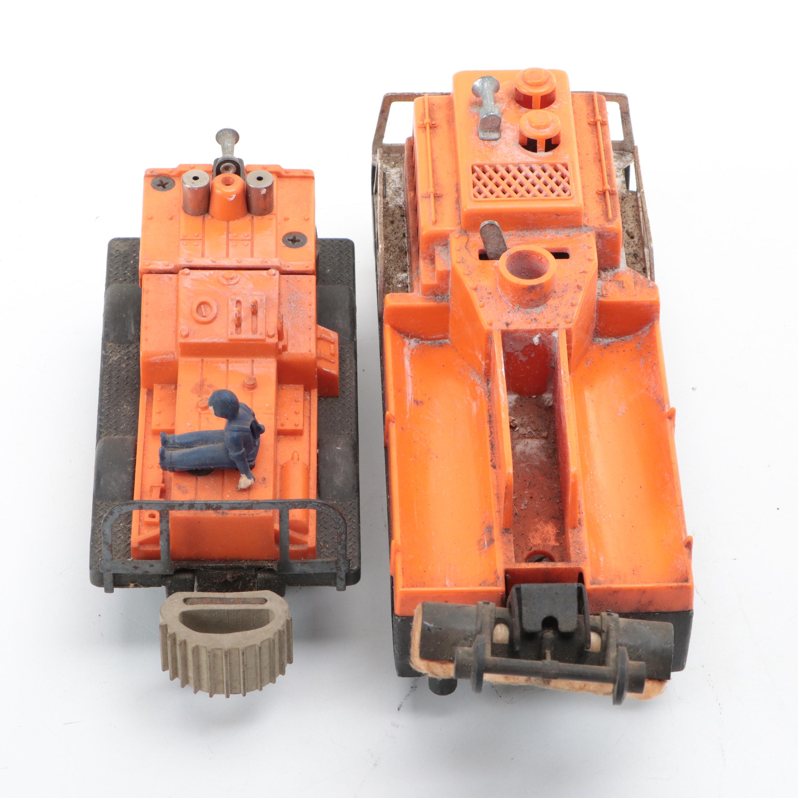 Lionel O-Scale Track Cleaning Car and Gang Car with Transformer and Power Clip