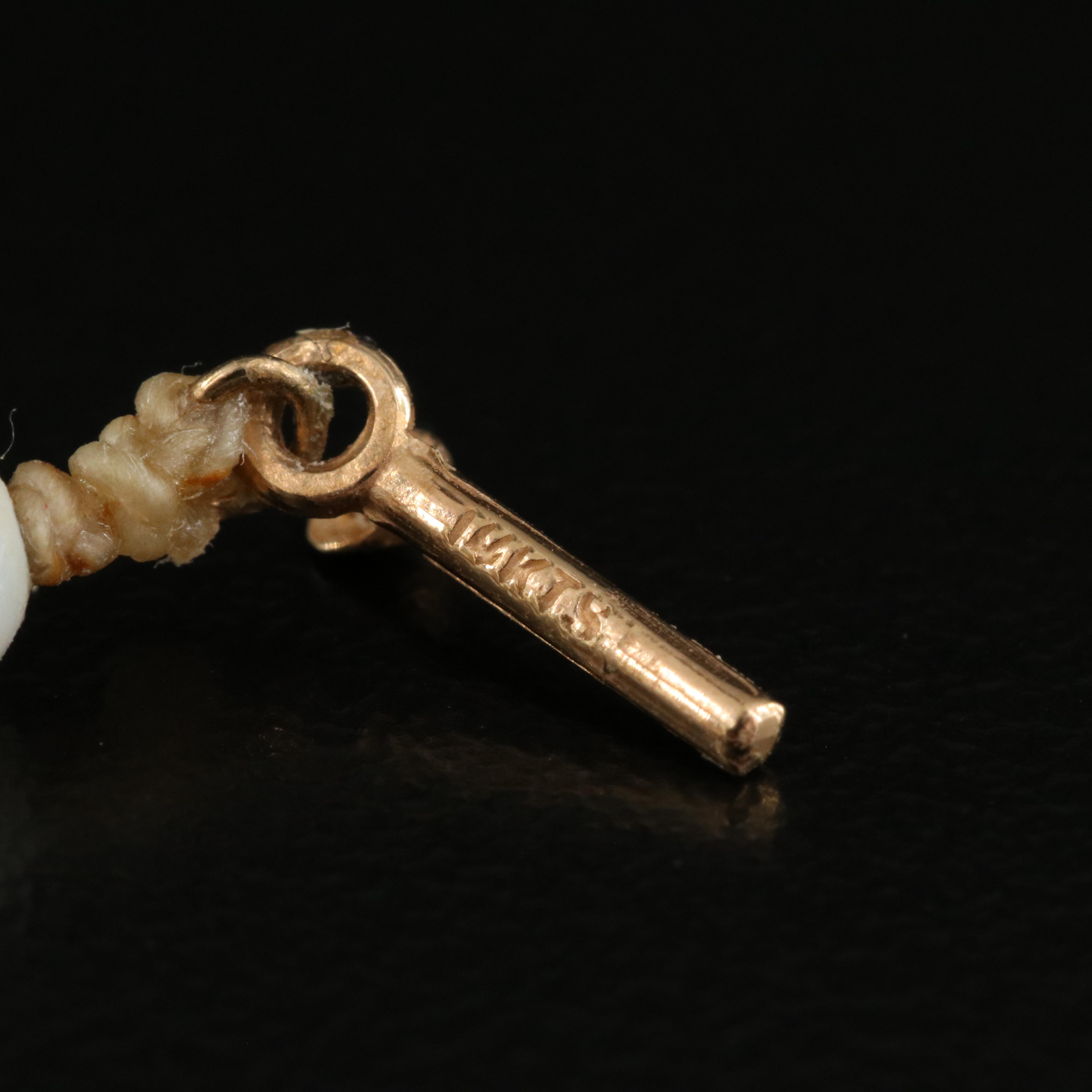 Graduated Opal Necklace with 14K Clasp