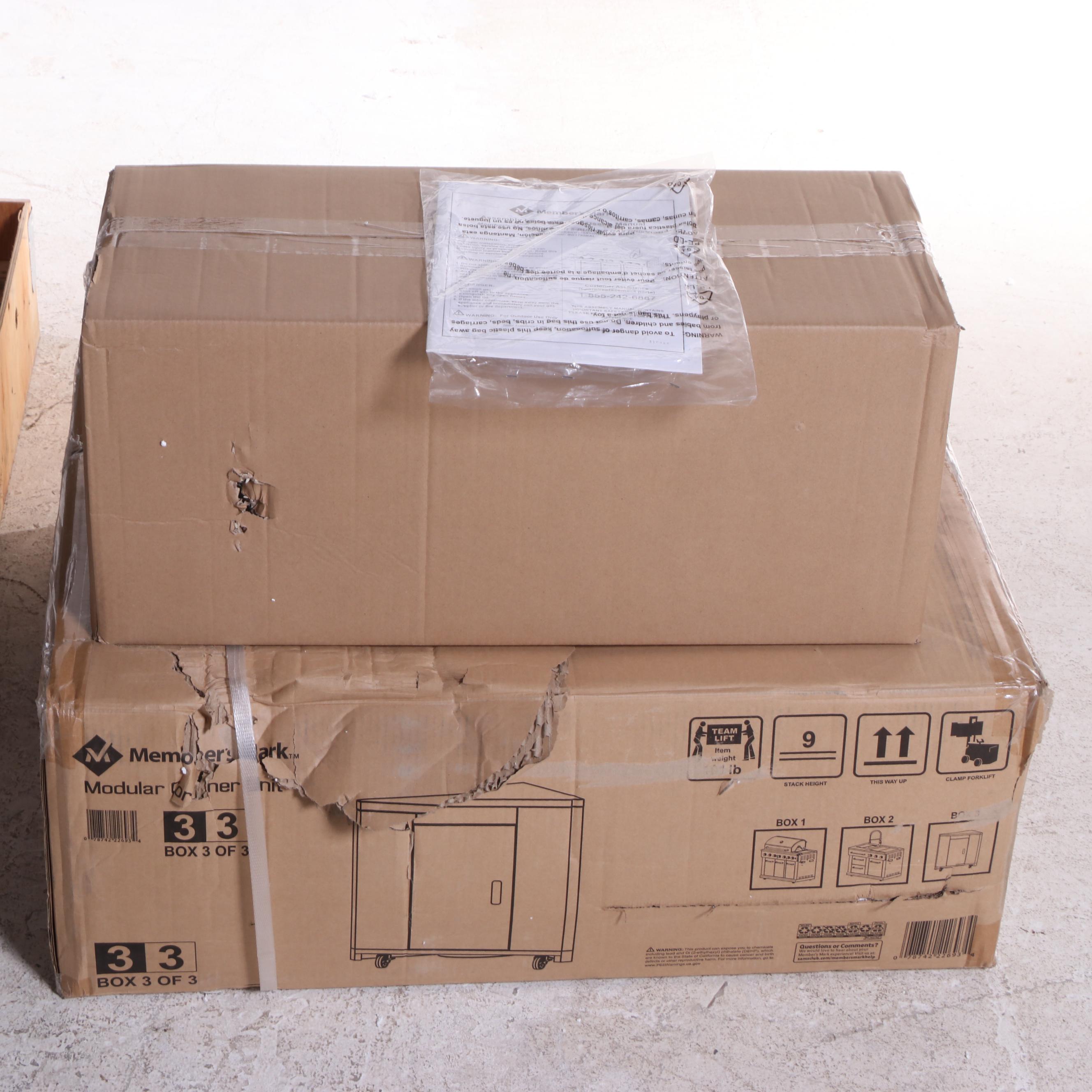 Member's Mark Modular Five-Burner Grill and Corner Cabinet