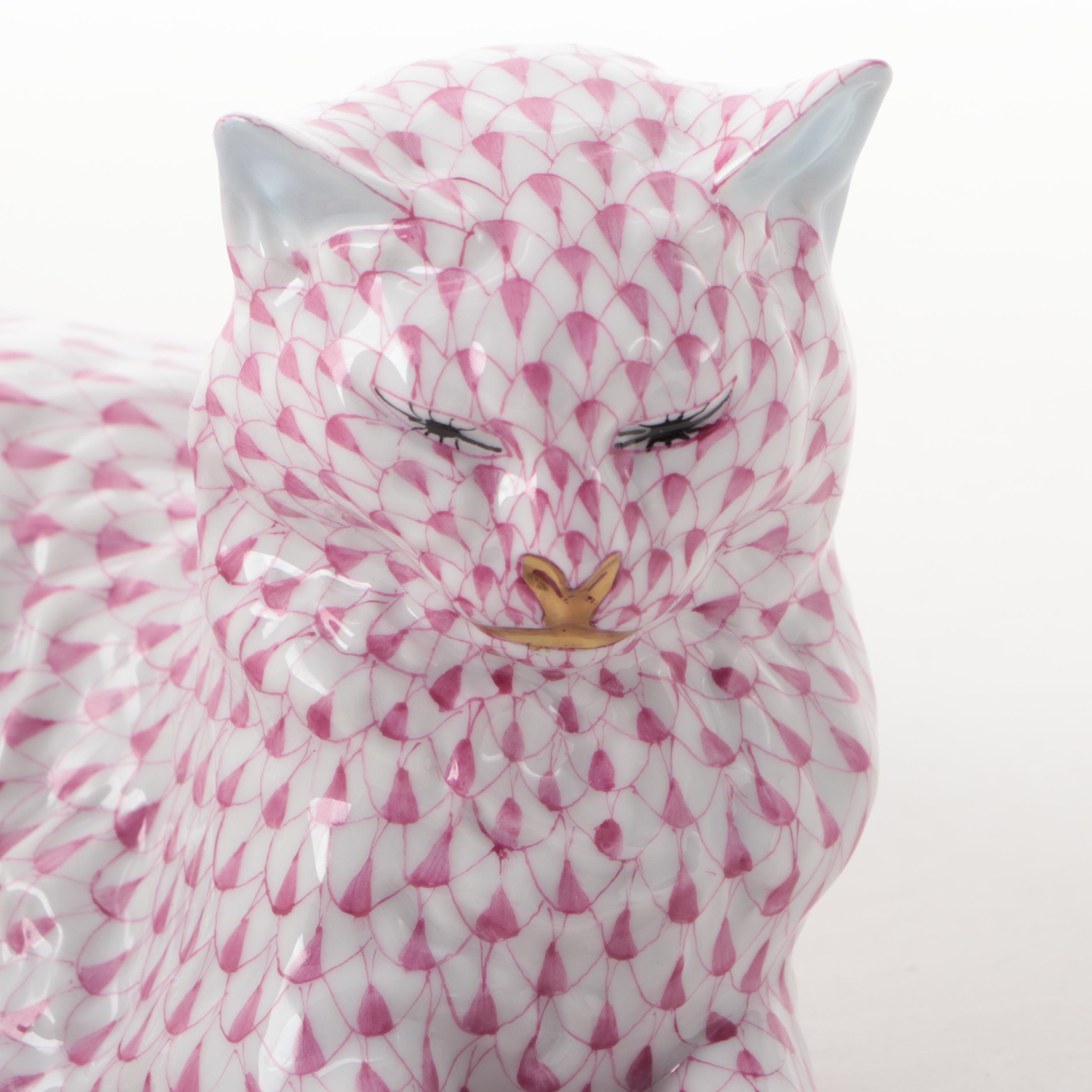 Herend Raspberry Fishnet with Gold "Lying Cat" Porcelain Figurine, April 1997