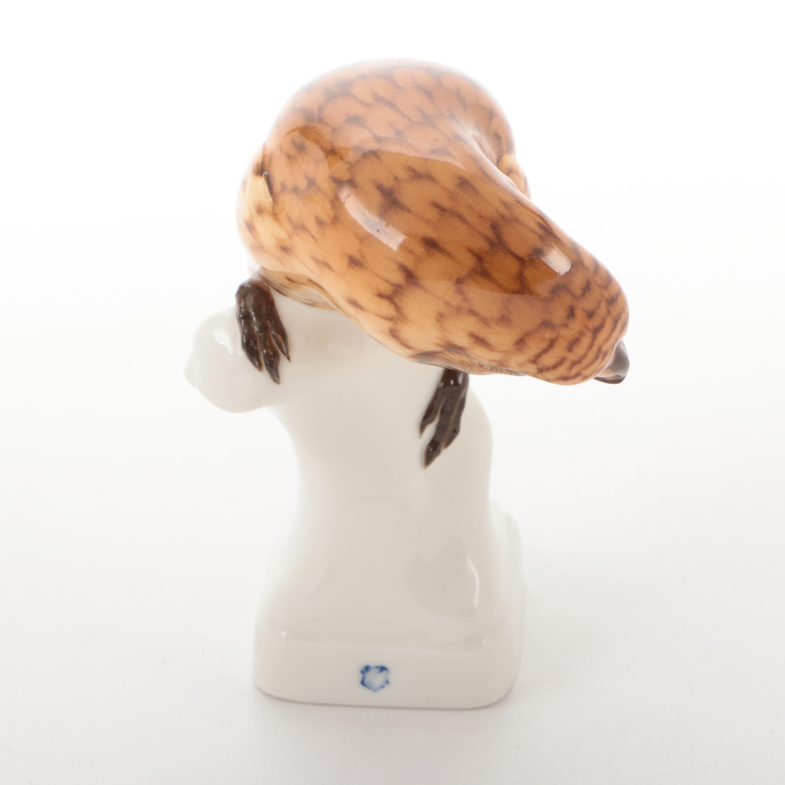 Theodore Kärner  Nymphenburg Porcelain Bird Figurine,  Early-Mid 20th Century