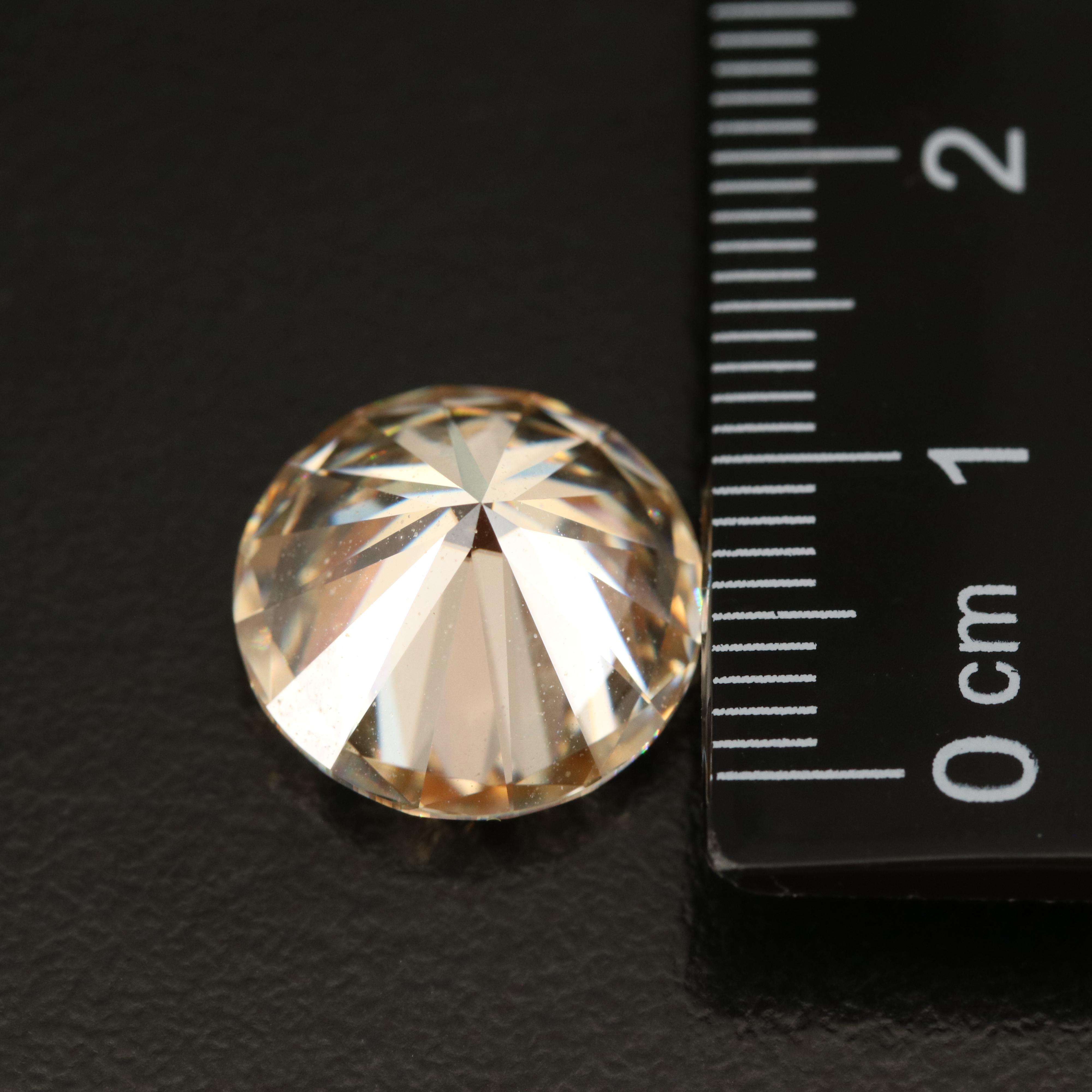 Loose Round Faceted Moissanite