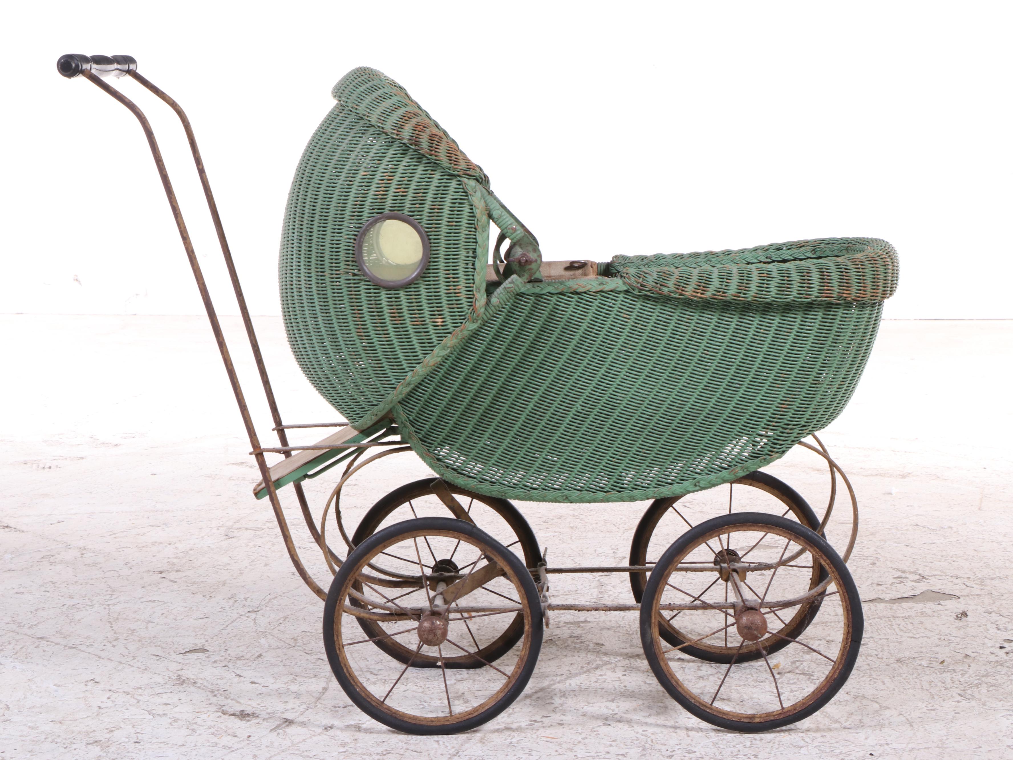 Painted Wicker Doll Carriage, Early 20th Century