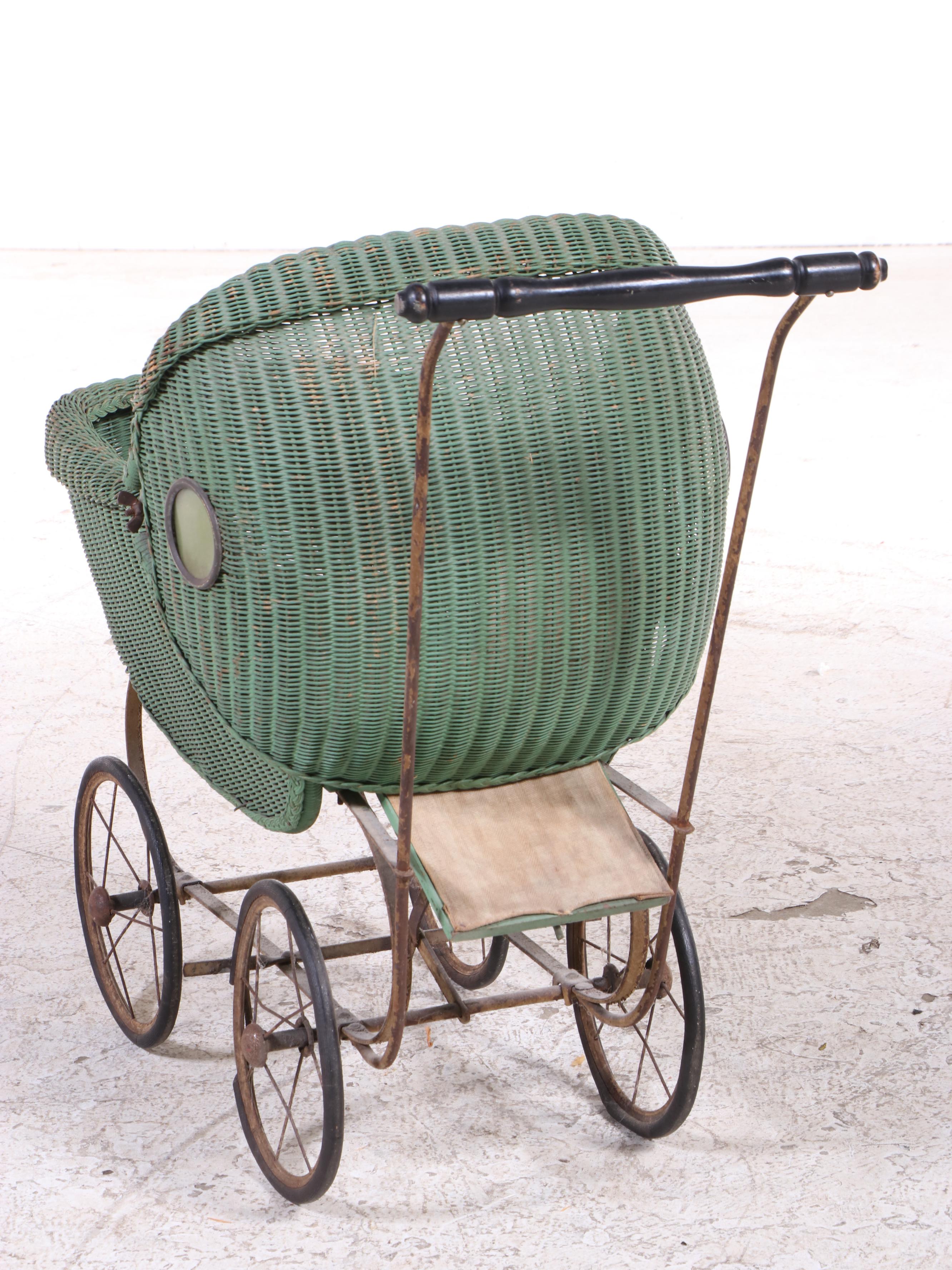 Painted Wicker Doll Carriage, Early 20th Century