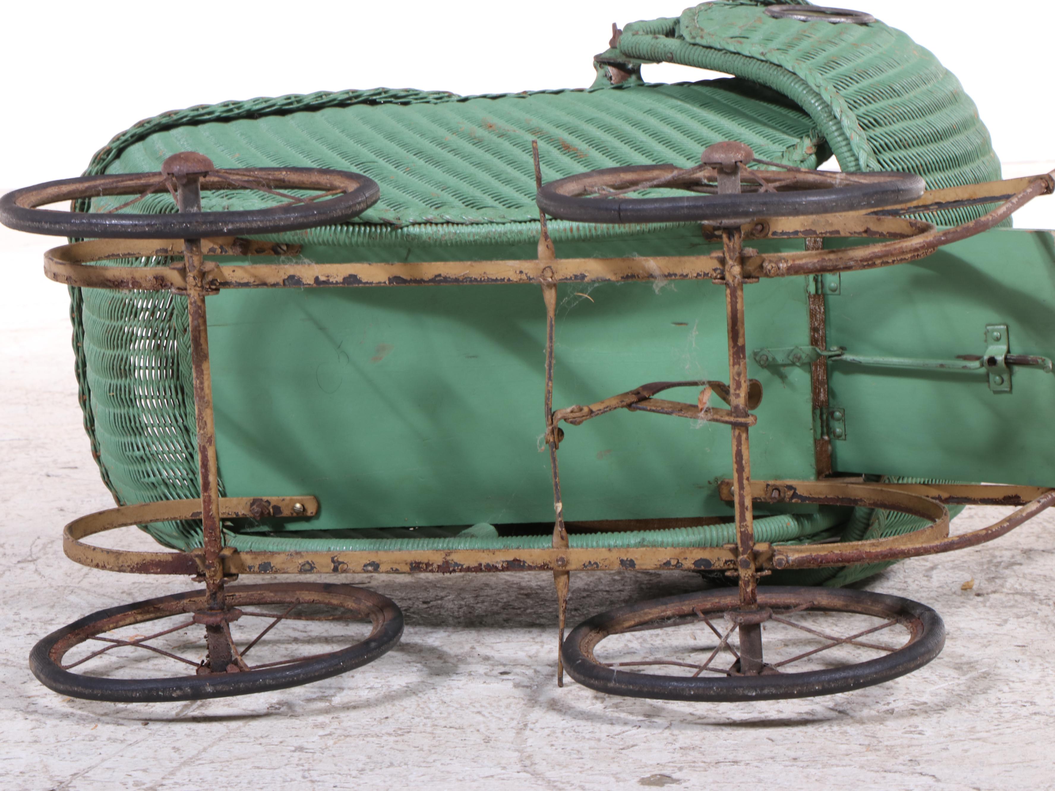 Painted Wicker Doll Carriage, Early 20th Century