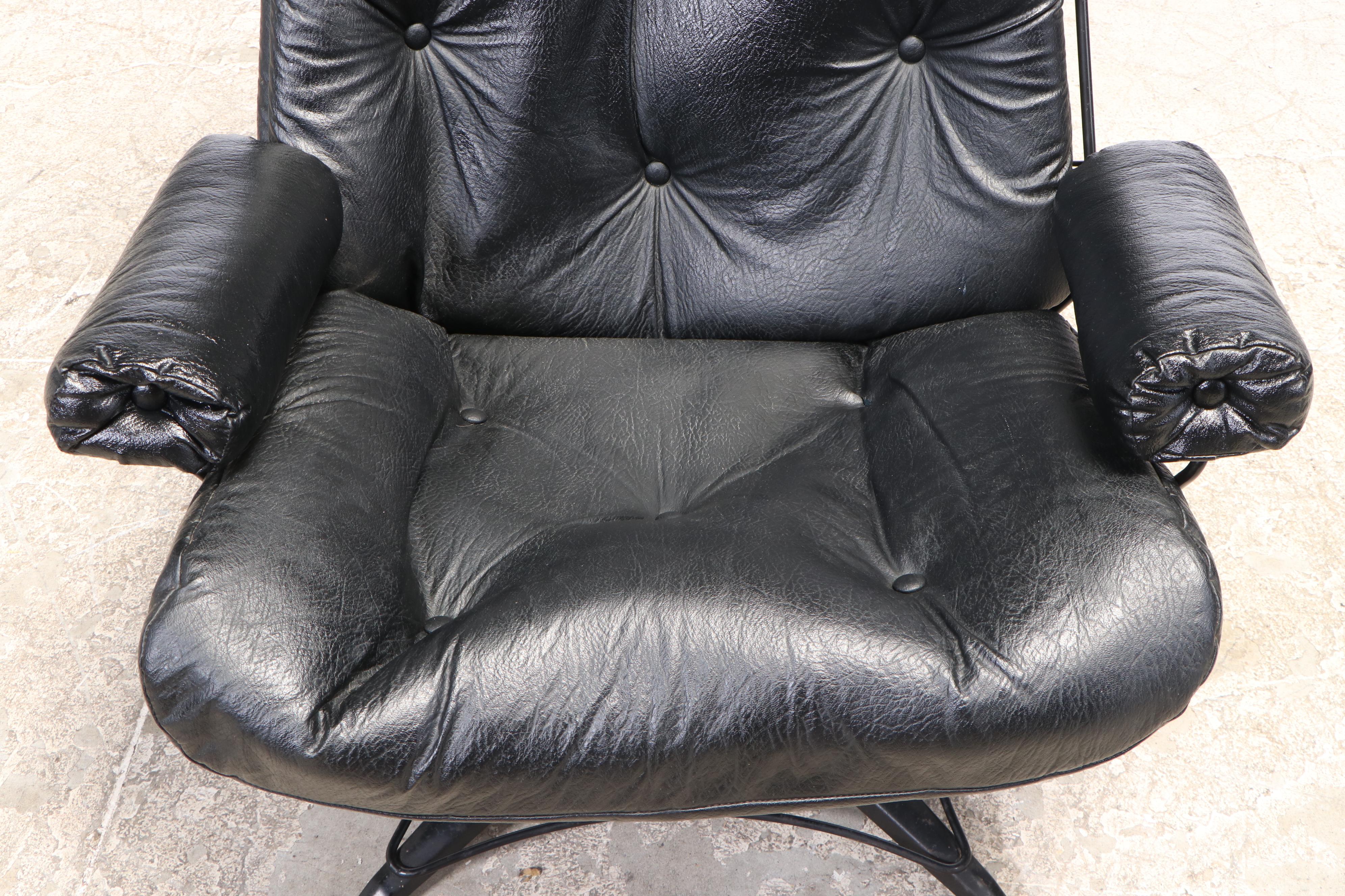 Homecrest Mid Century Modern Steel and Vinyl Lounge Chair and Ottoman, 1970s