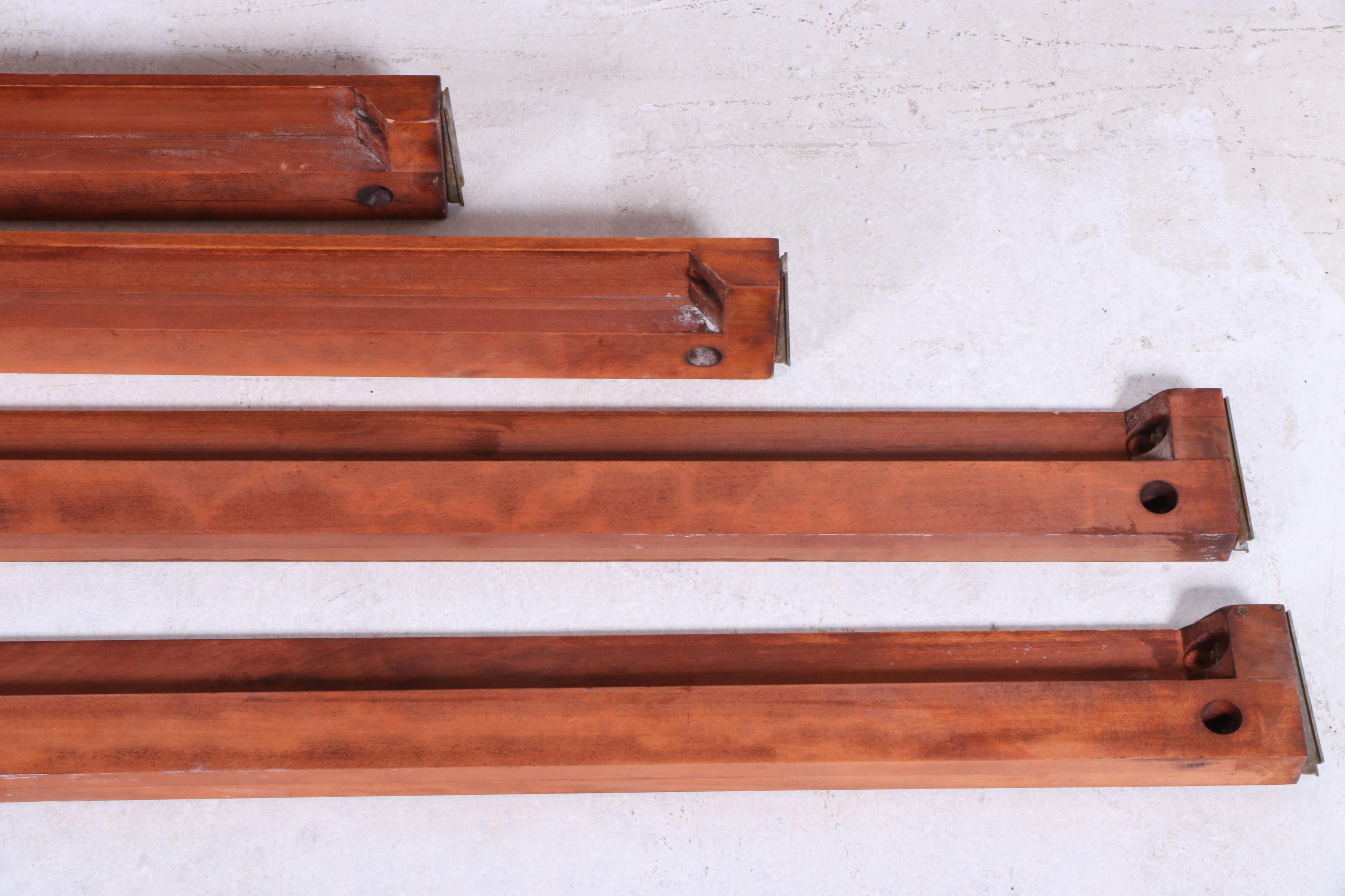 Pair of Kindel Furniture Hepplewhite Style Twin Size Bed Frames