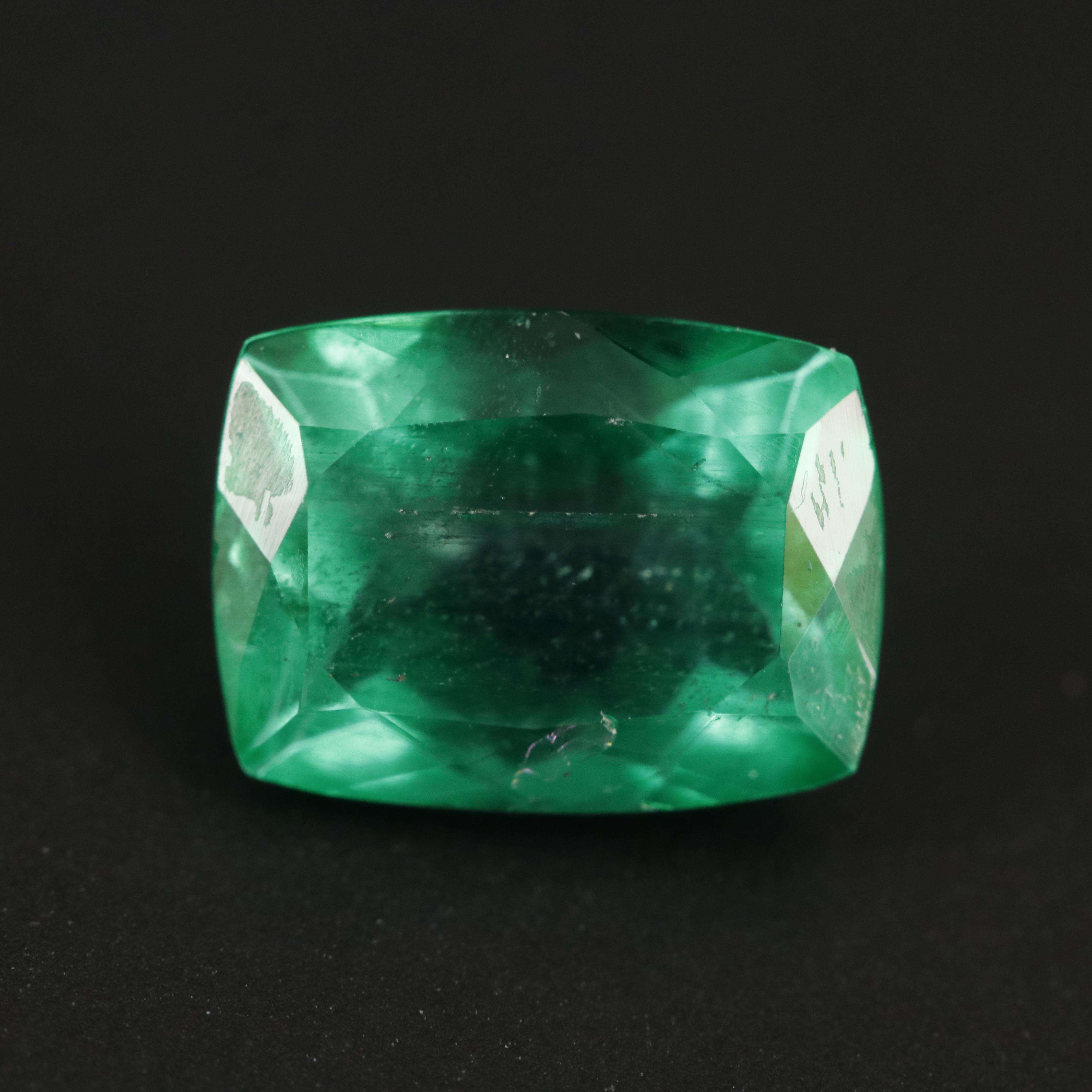 Loose Cushion Faceted Beryl