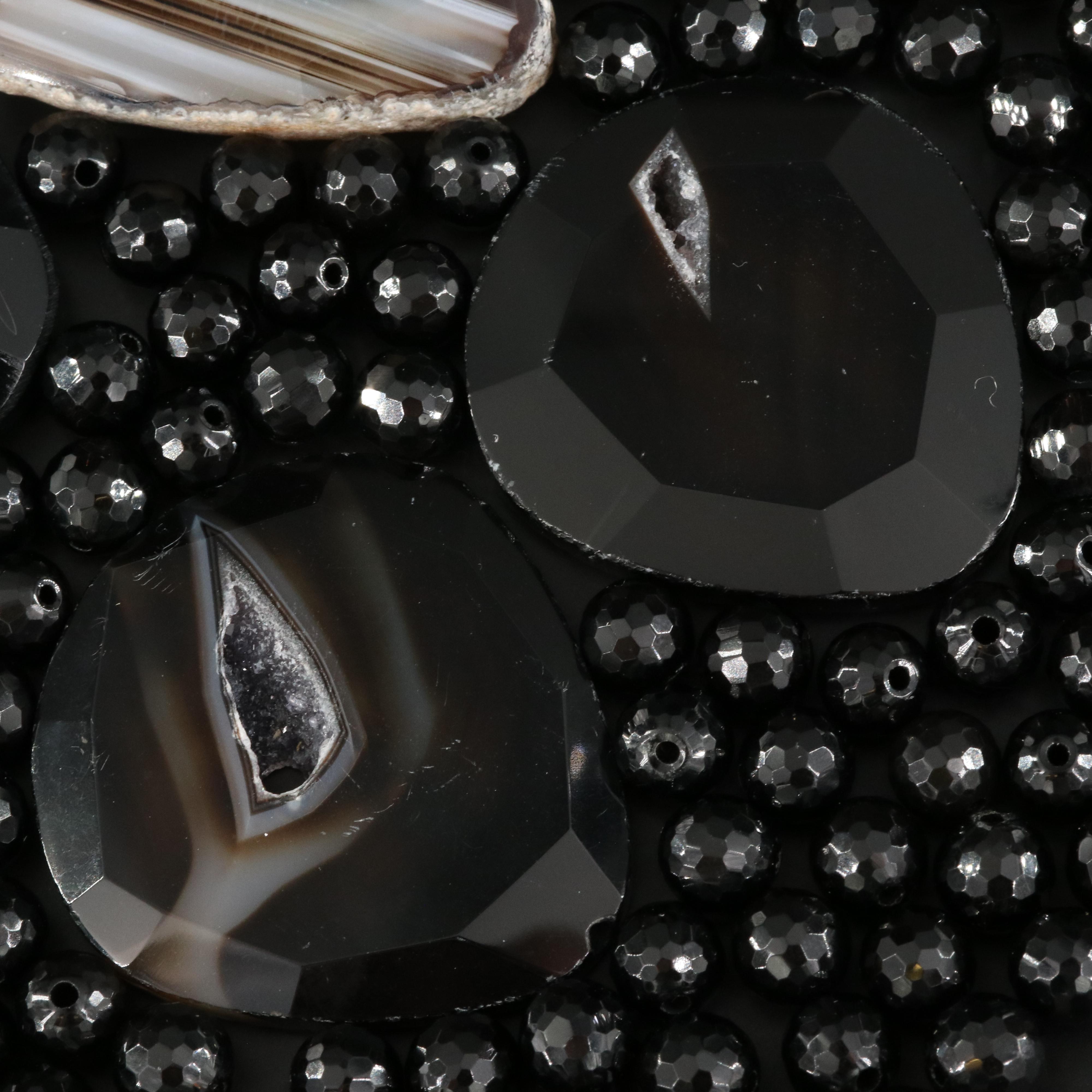 Loose Agate and Black Onyx Beads