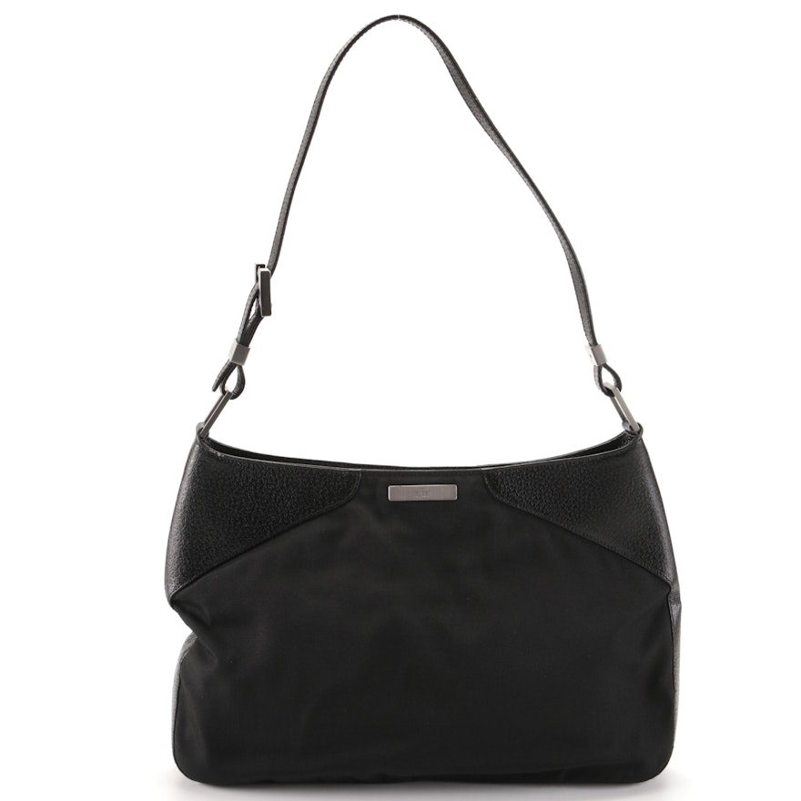 Gucci Shoulder Bag in Black Nylon and Leather