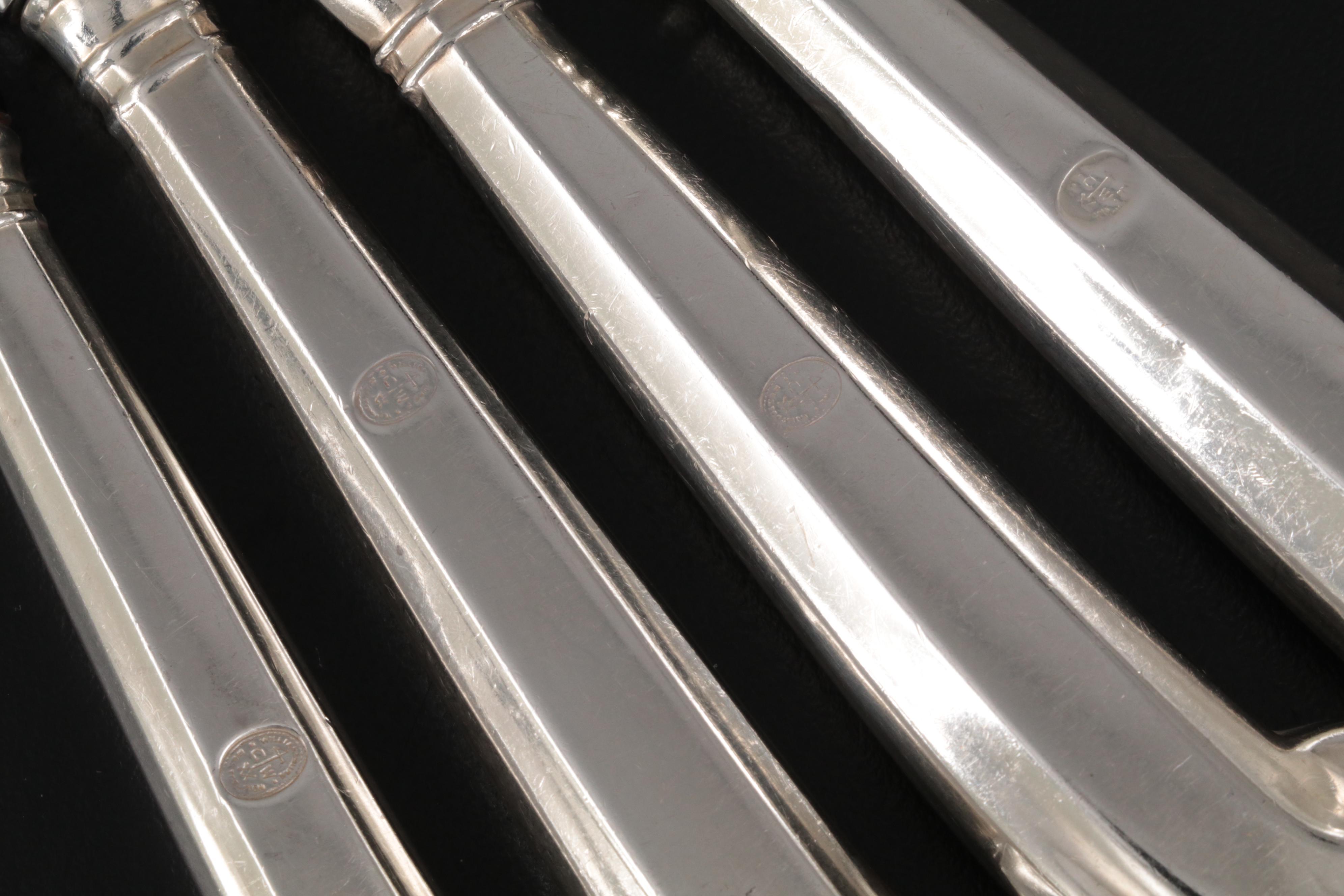 Kirk-Steiff "Williamsburg Queen Anne" Sterling Silver Flatware