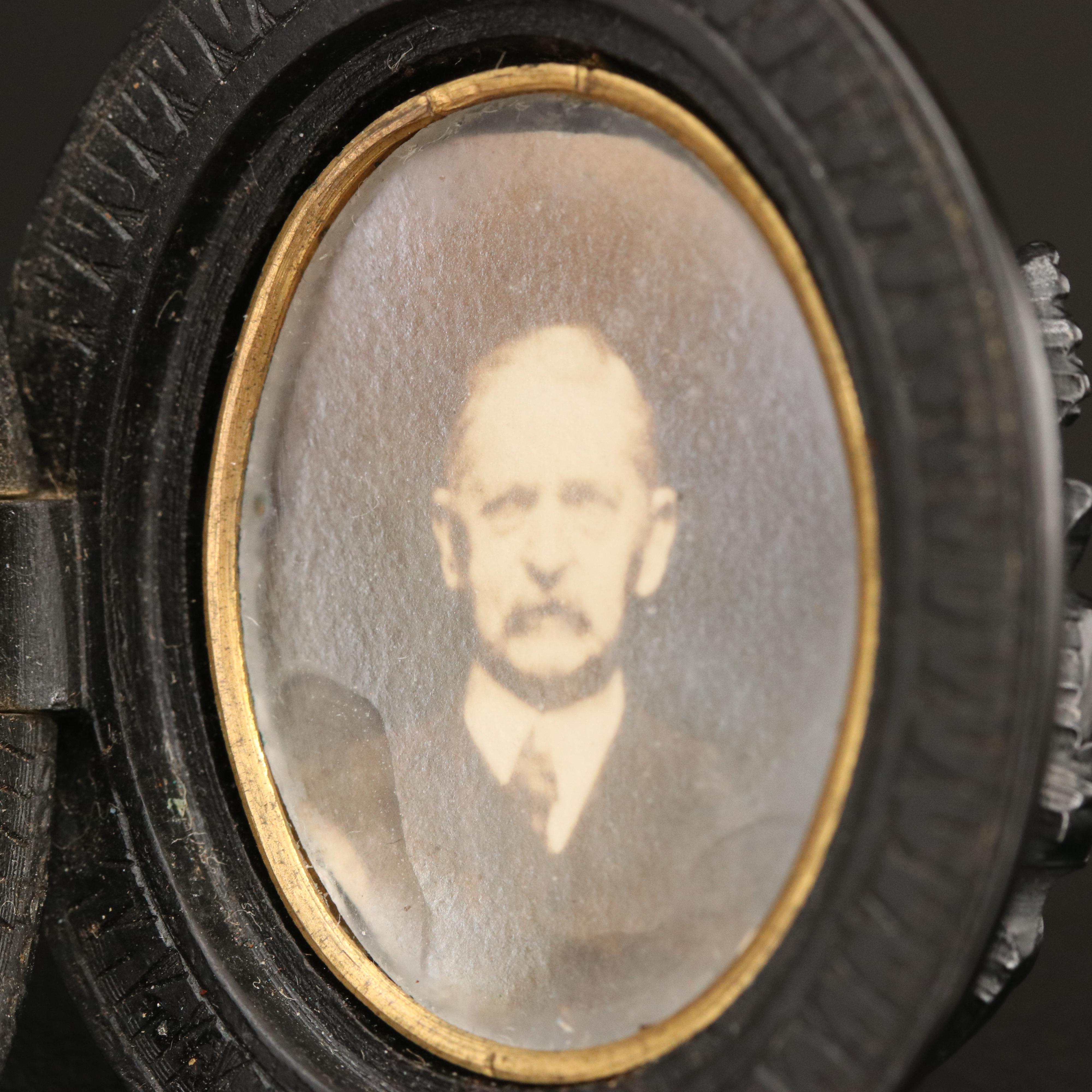 Mid-Victorian High Relief Carved Jet Mourning Locket with Swallows