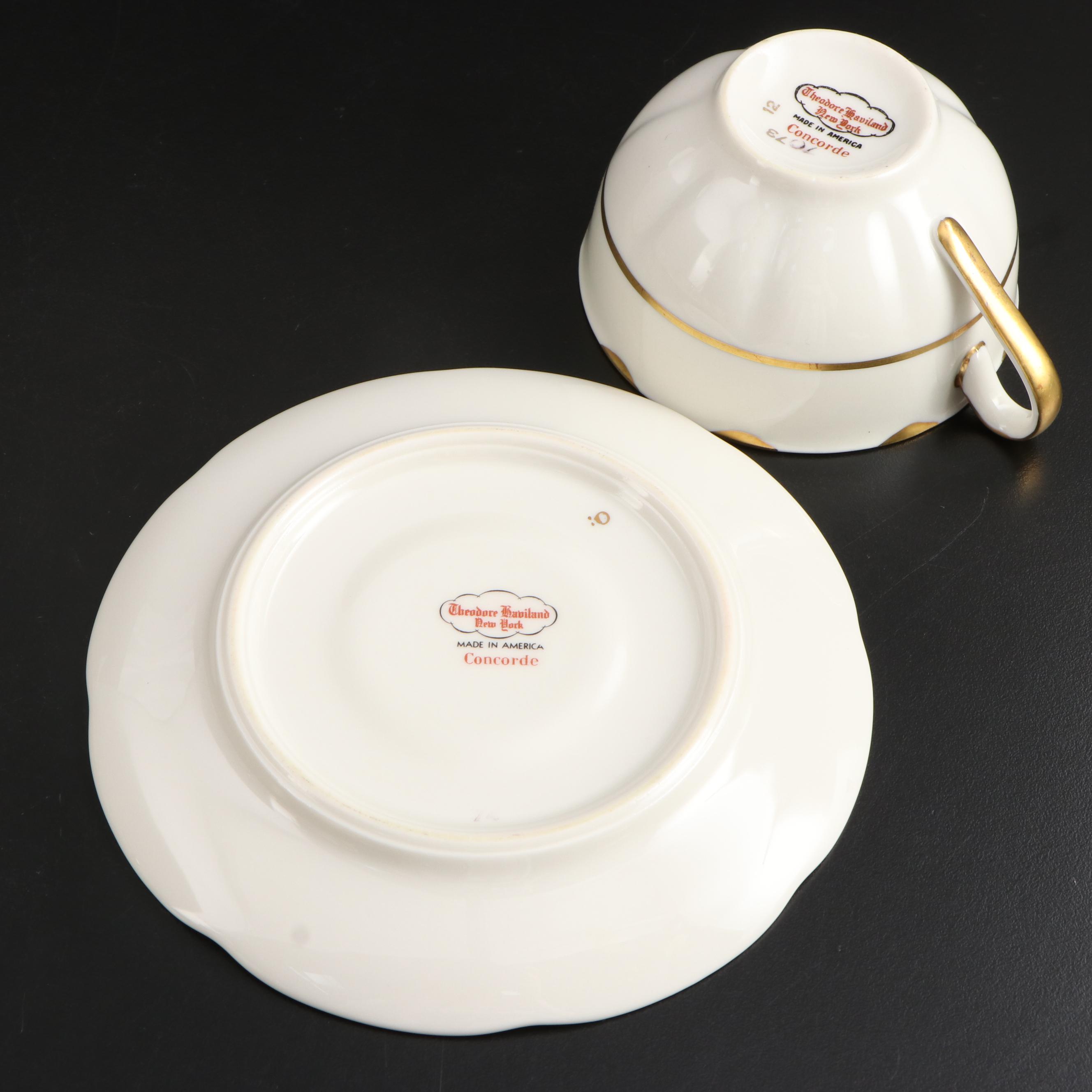 Theodore Haviland "Concorde" Porcelain Dinnerware, Mid-20th Century