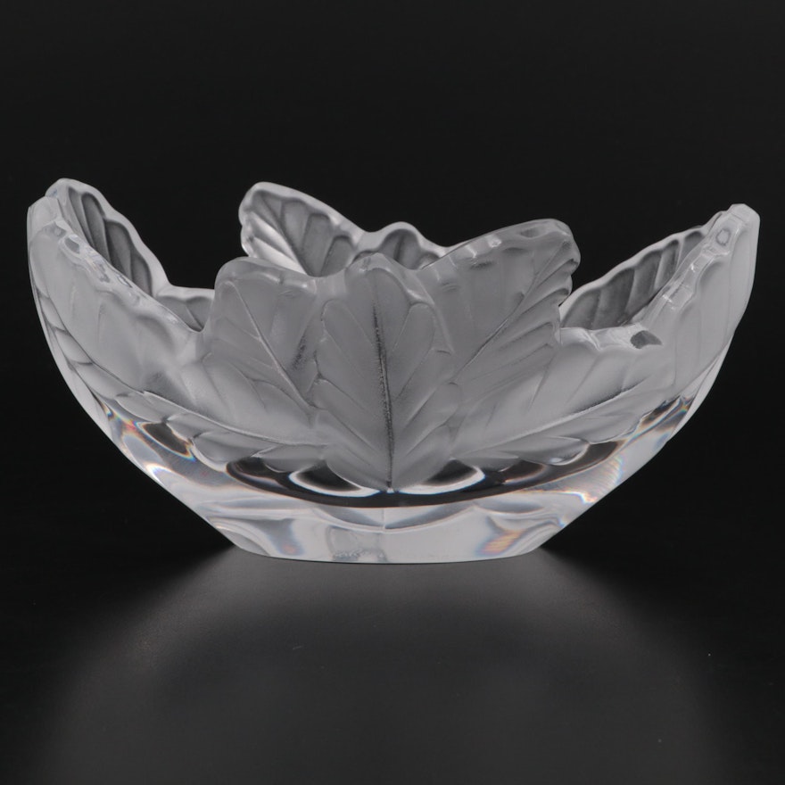 Lalique "Compiegne" Frosted Leaf Oval Bowl, Late 20th C.