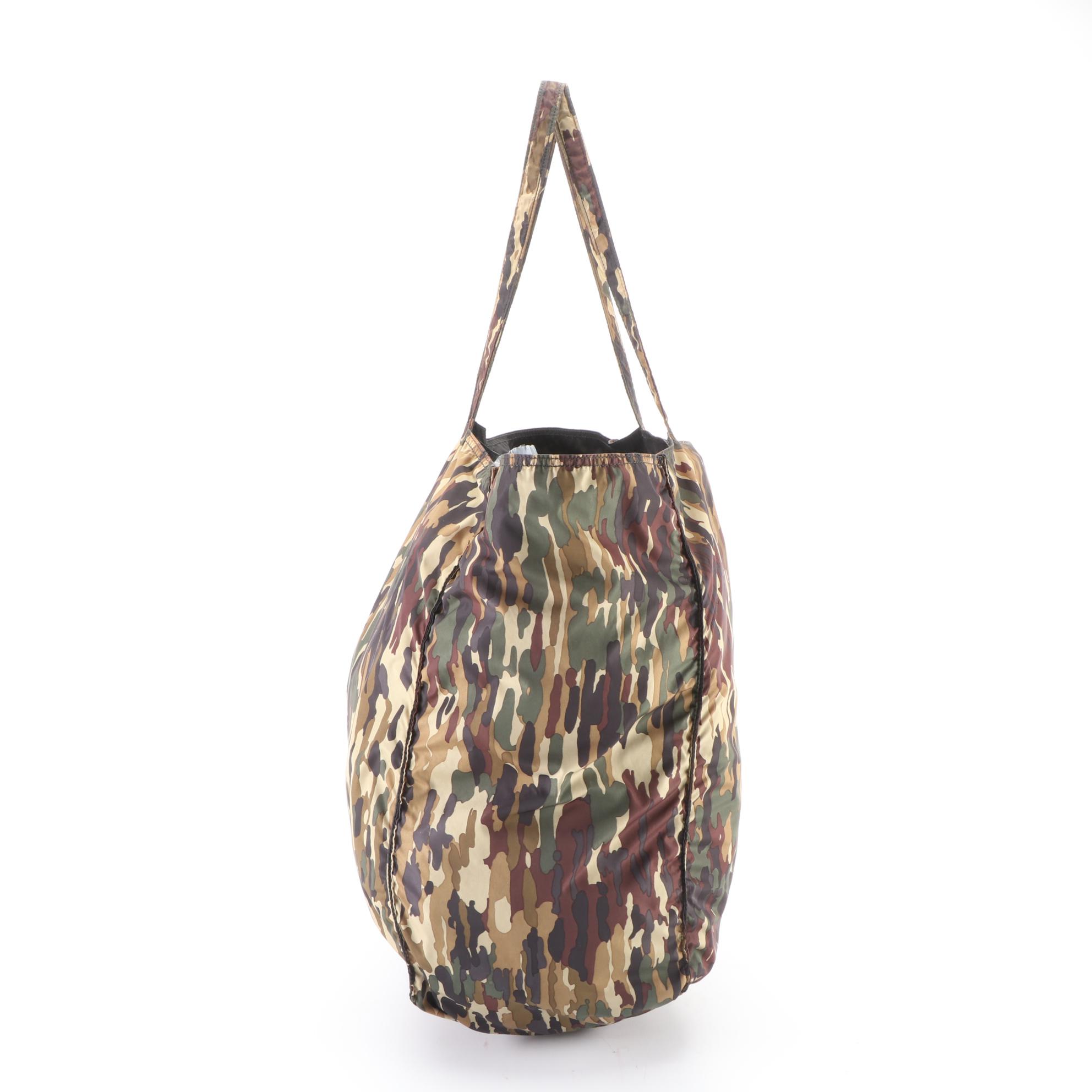 Prada Tote Bag in Camouflage Print Tessuto Nylon