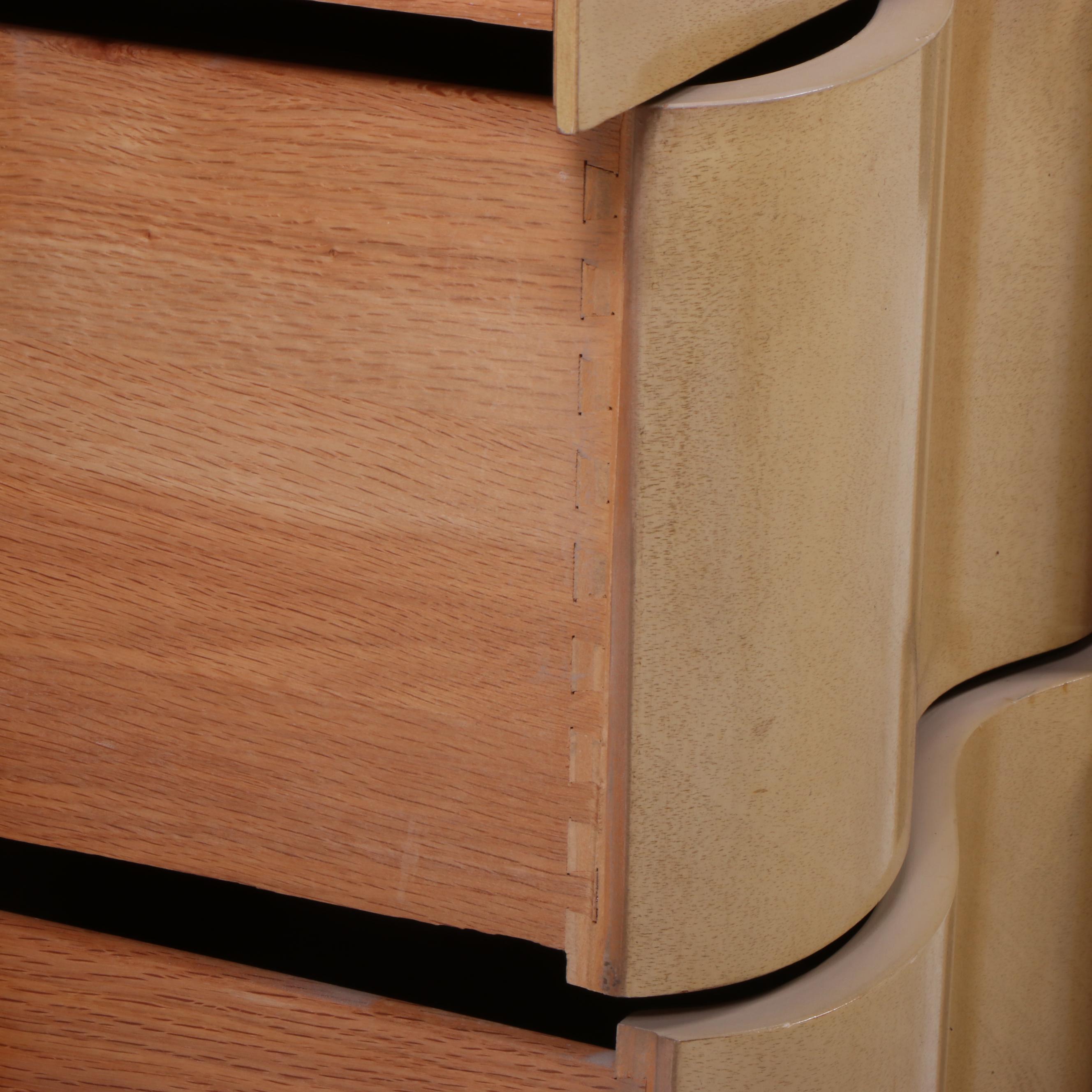 Kent Coffey Style Mid Century Modern Blonde Wood Ten-Drawer Dresser