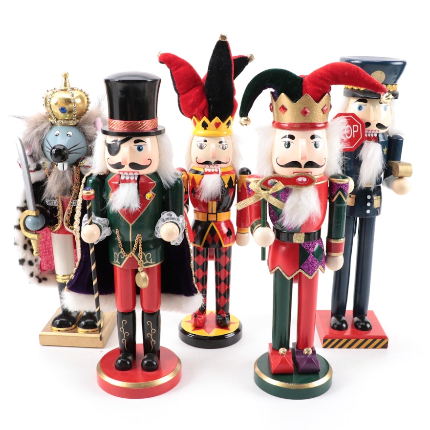 Mouse King, Jesters and Other Character Nutcrackers