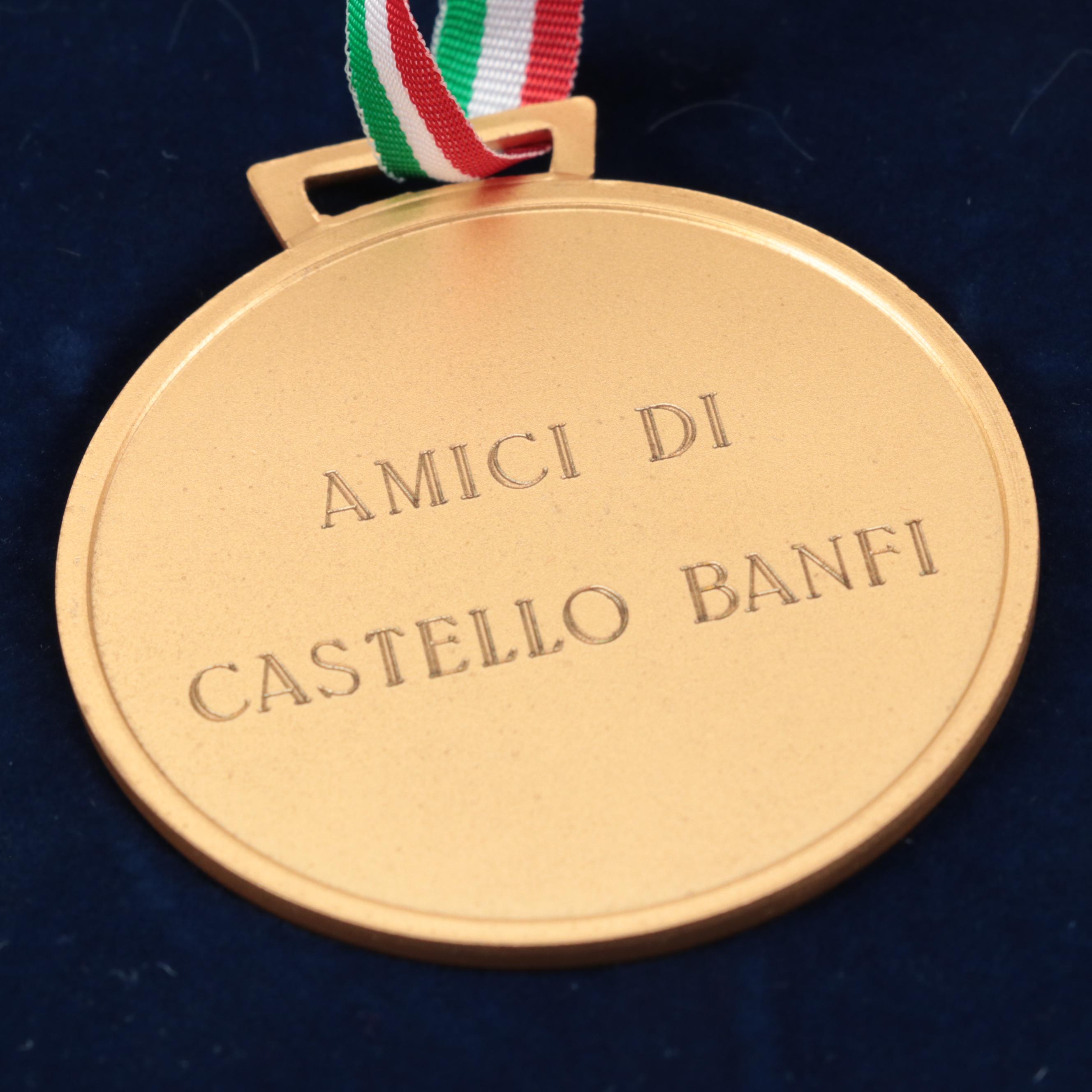 Oceania Club Luggage Tag with Castello Banfi Brass Medals