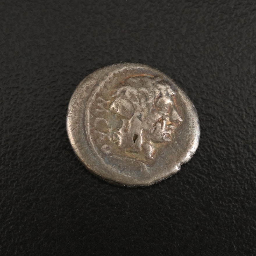 Ancient Roman Republic AR Quinarius of Porcia VII, ca. 89 BC