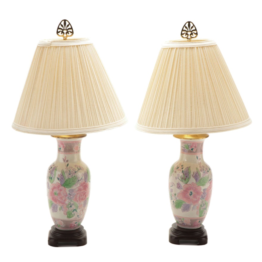 Famille Rose Style Rouleau Ceramic Table Lamps