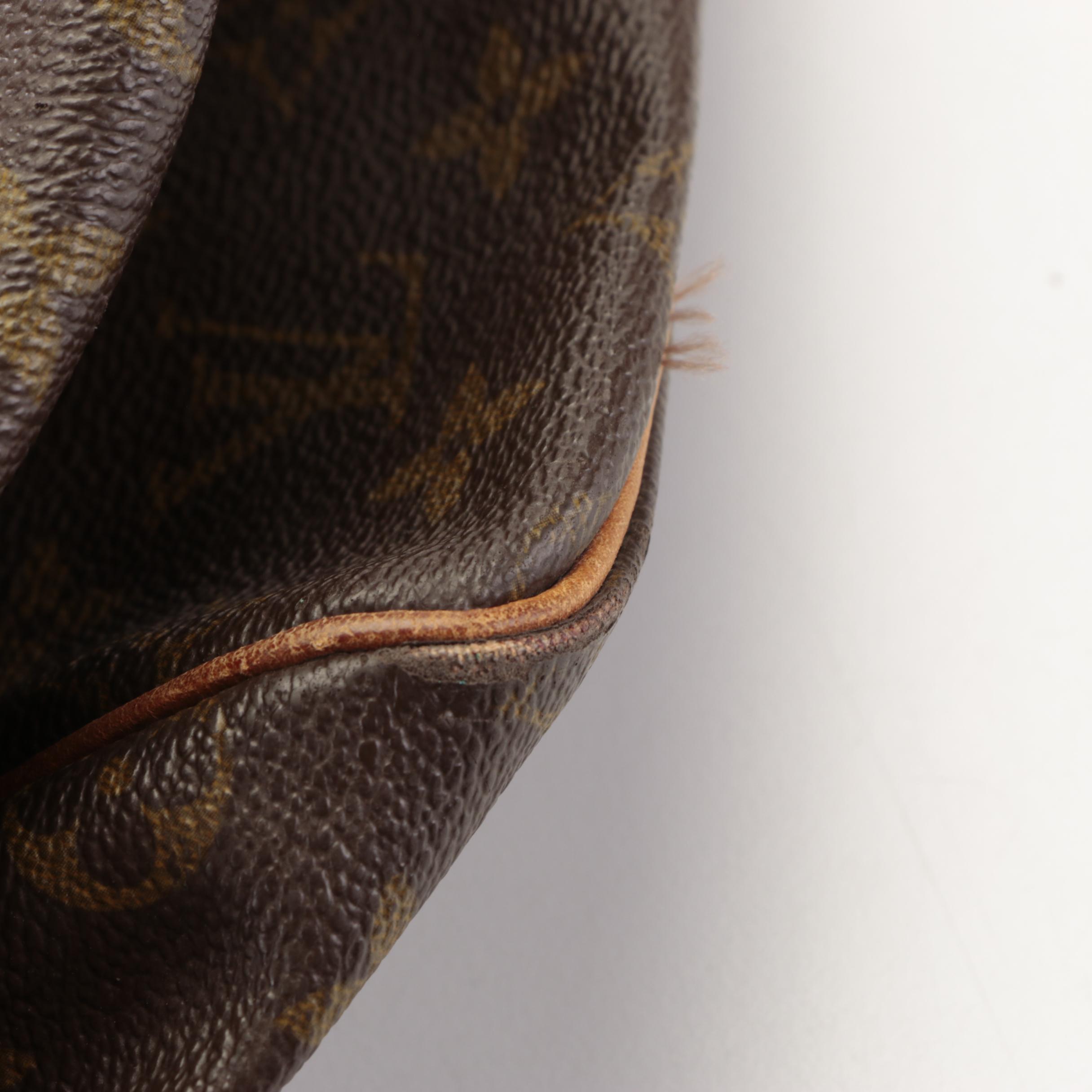 Louis Vuitton Keepall 55 in Monogram Canvas and Vachetta Leather