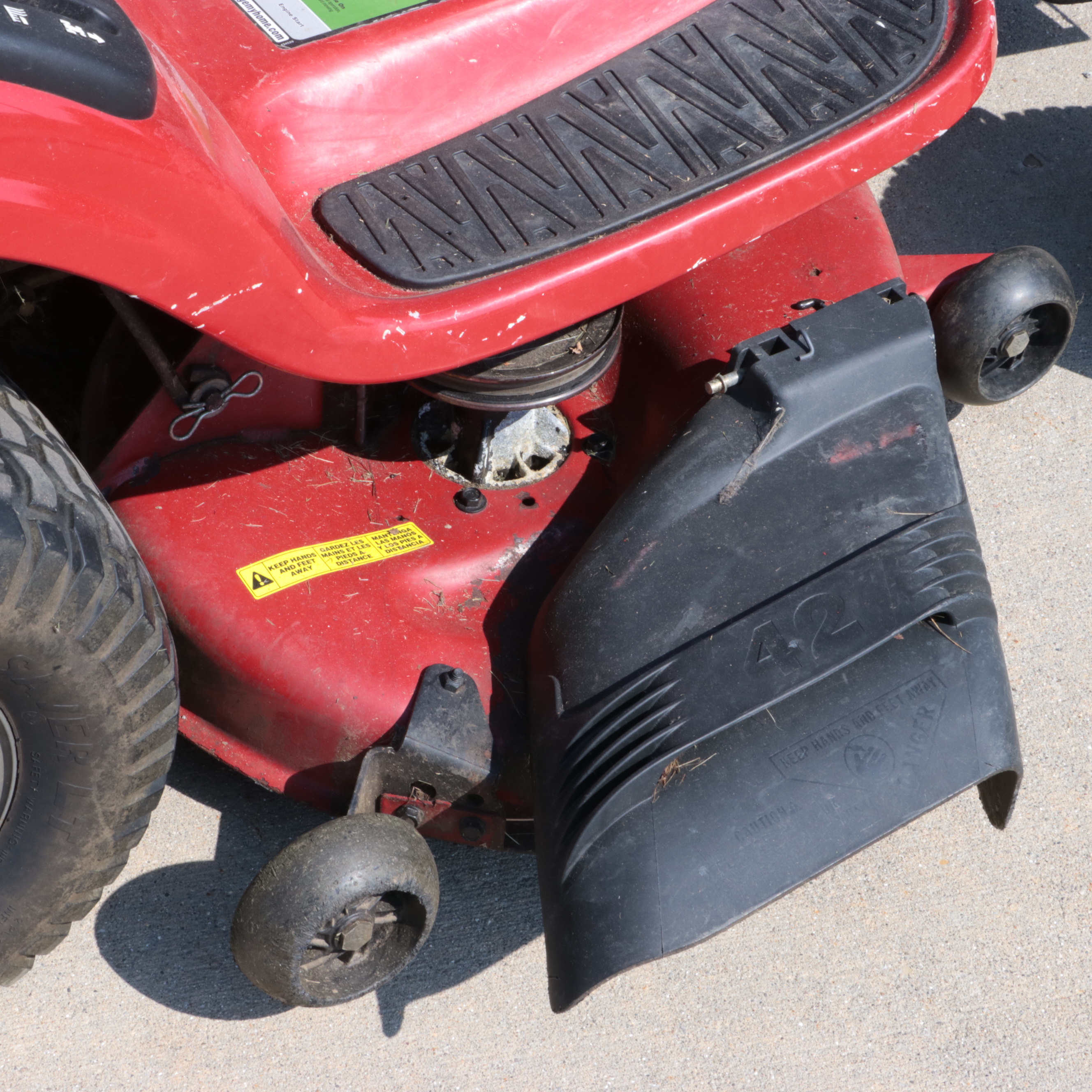 Craftsman 42" YT4000 Gas Powered 24HP Lawn Tractor Riding Mower