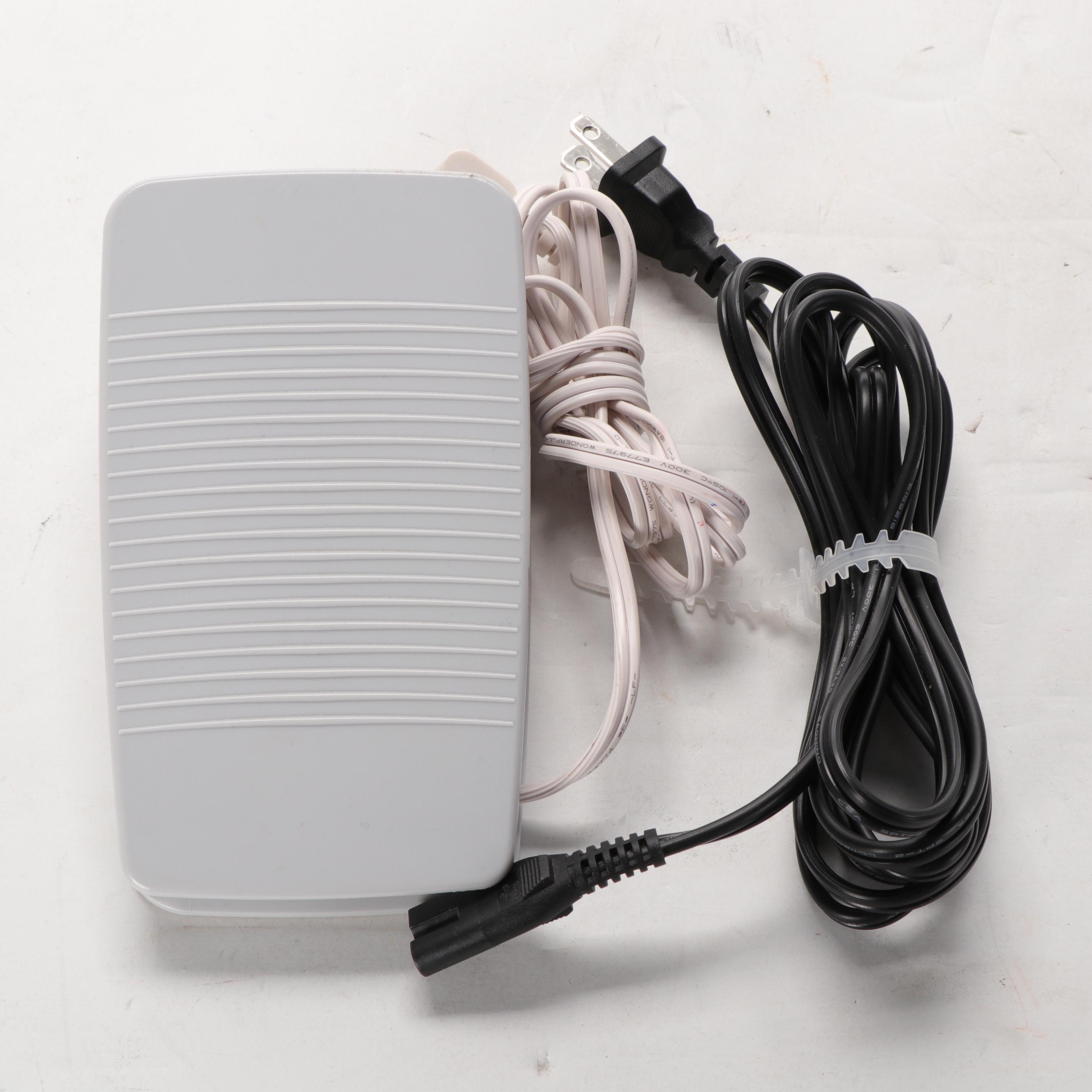 Brother CS-6000i Digital Computerized Sewing Machine With Accessories