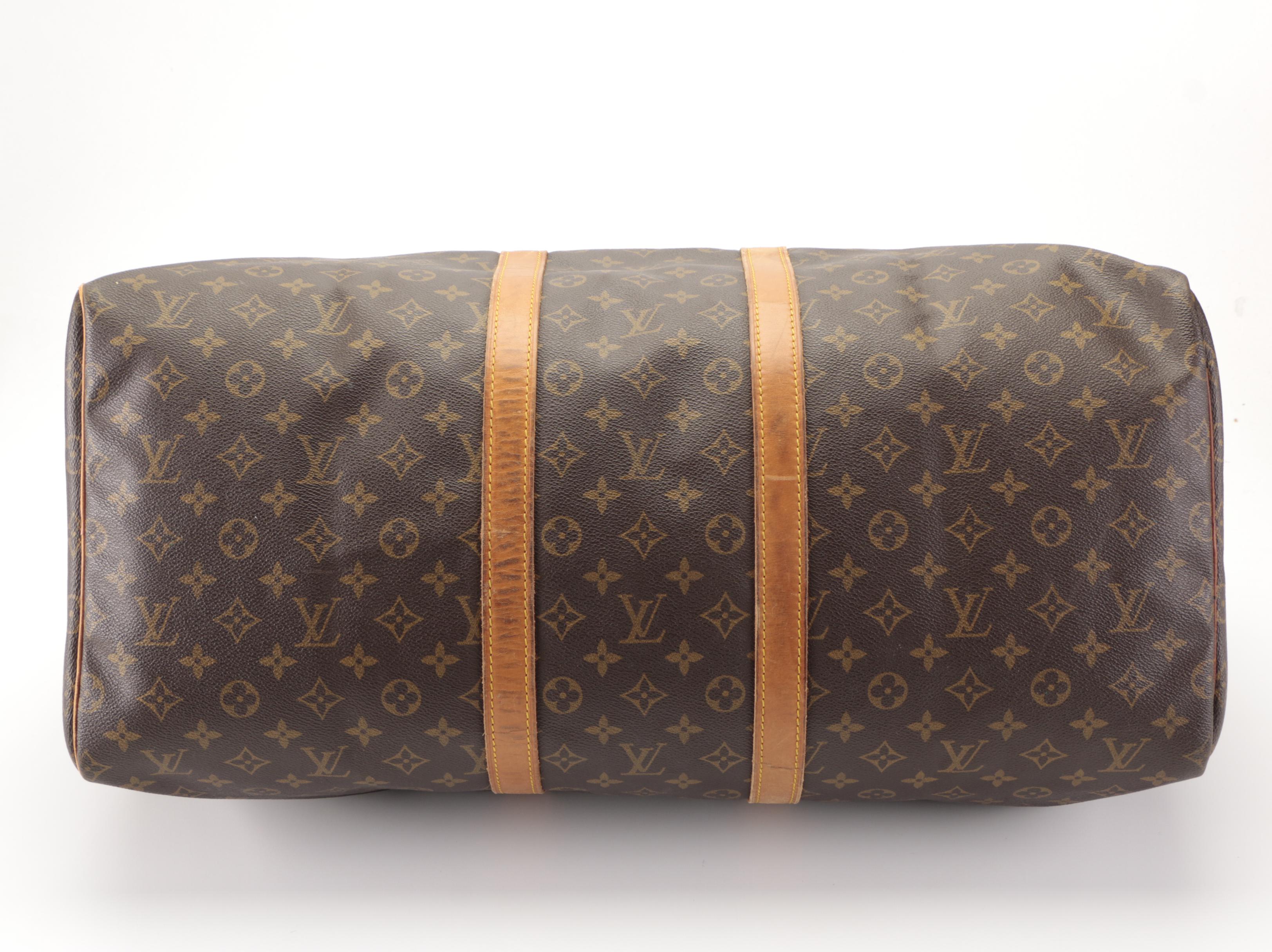 Louis Vuitton Malletier Keepall 55 Duffle Bag in Monogram Canvas