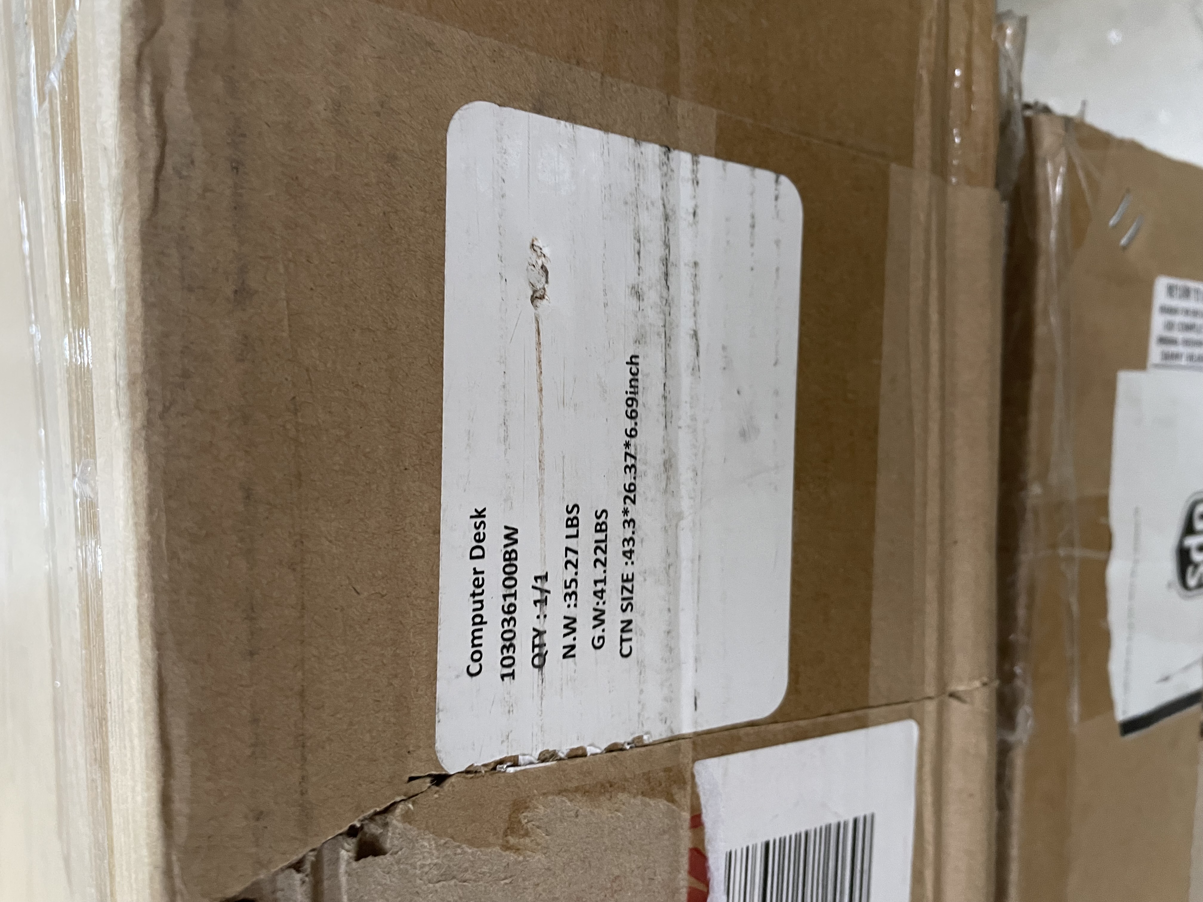 URRED White-Finished Carbon Steel Computer Desk with Black Glass Top