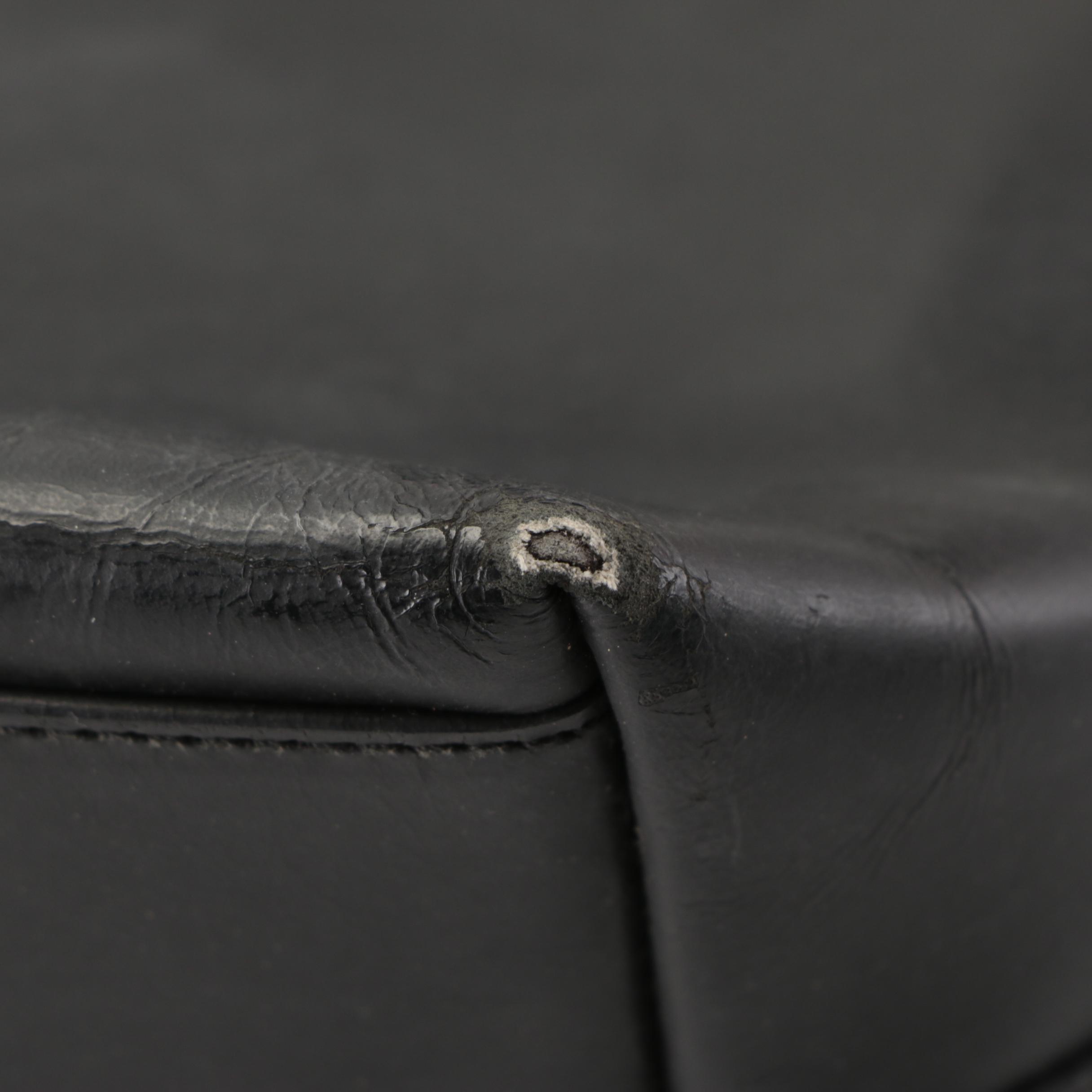 Prada Shopping Tote with Pouch in Smooth Black Leather