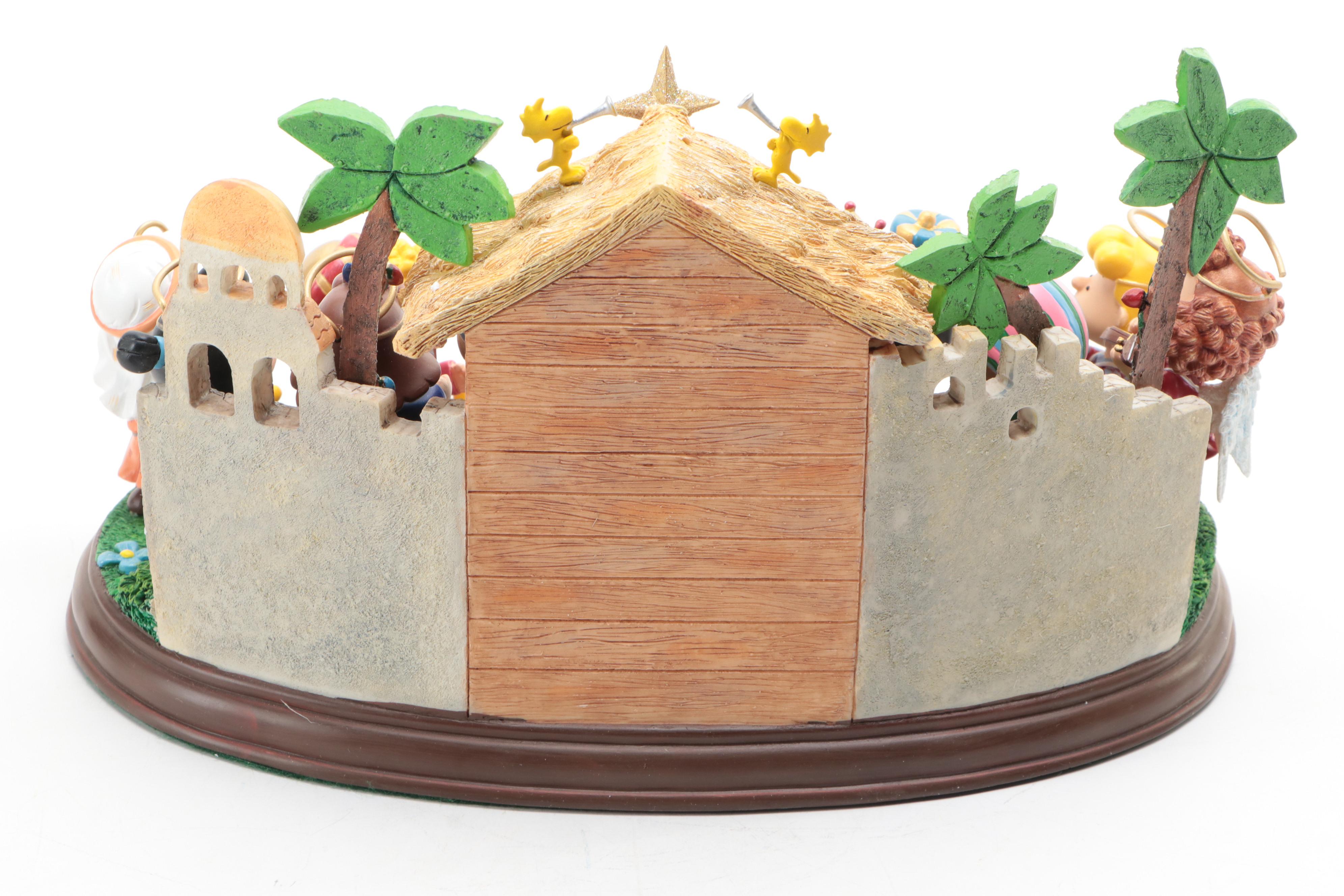 Danbury Mint Peanuts Nativity Scene Resin Figural Group