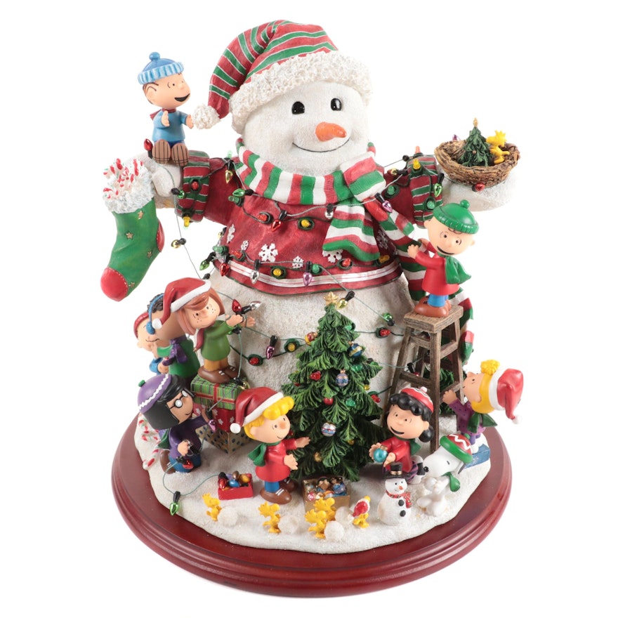 Danbury Mint "The Peanuts Christmas Snowman" Illuminated Figurine