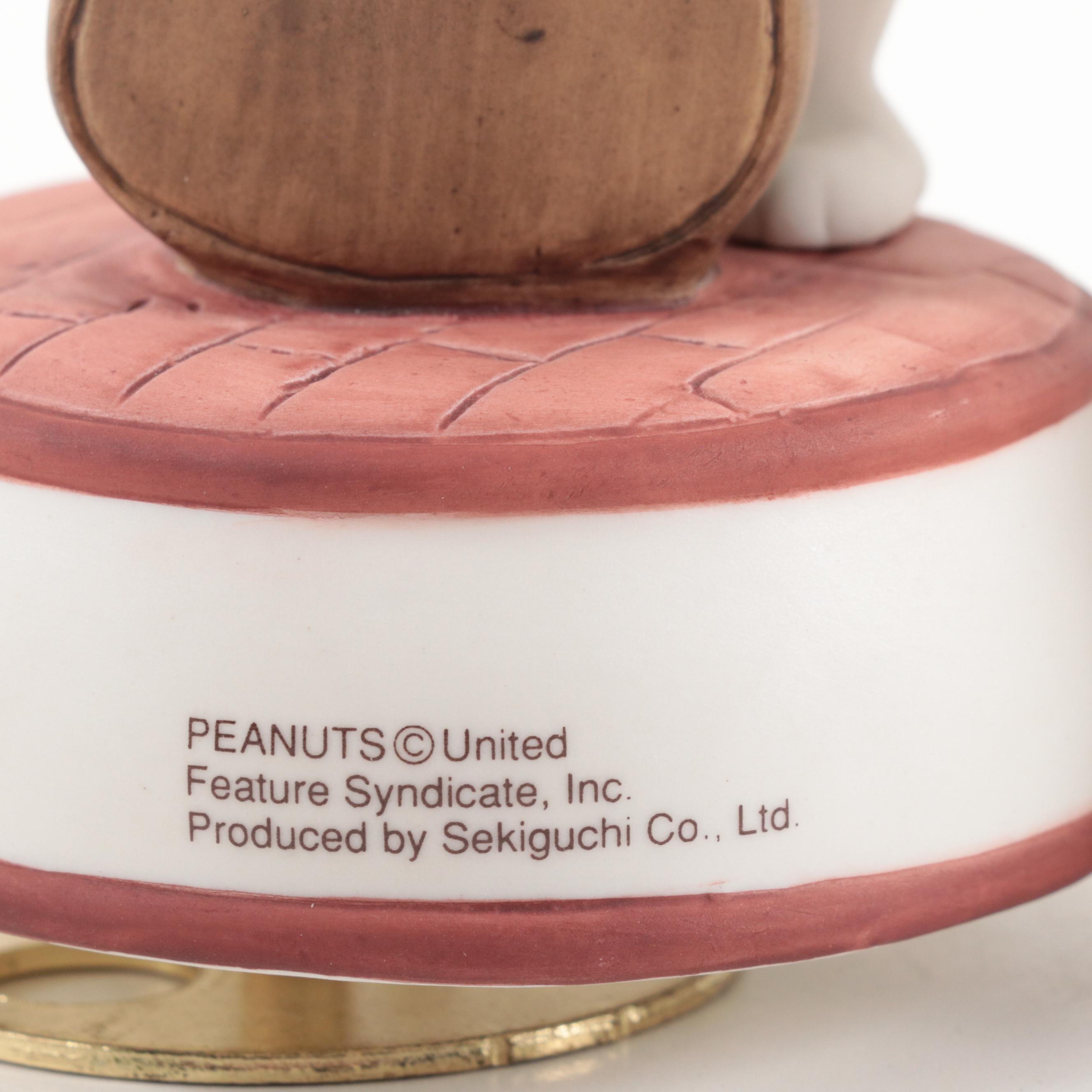 Sekiguchi "Snoopy" Peanuts Porcelain Musical Figurines