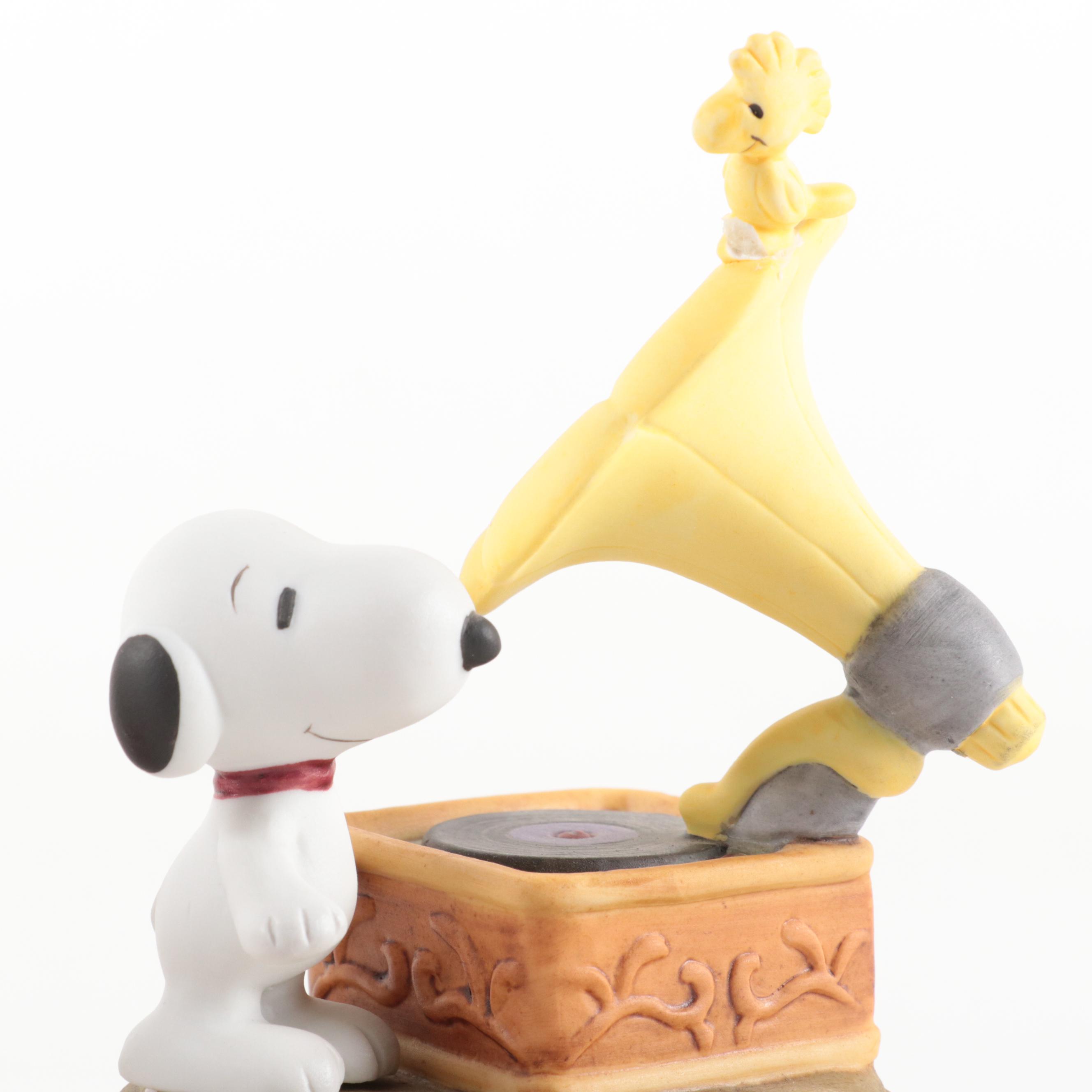 Sekiguchi "Snoopy" Peanuts Porcelain Musical Figurines