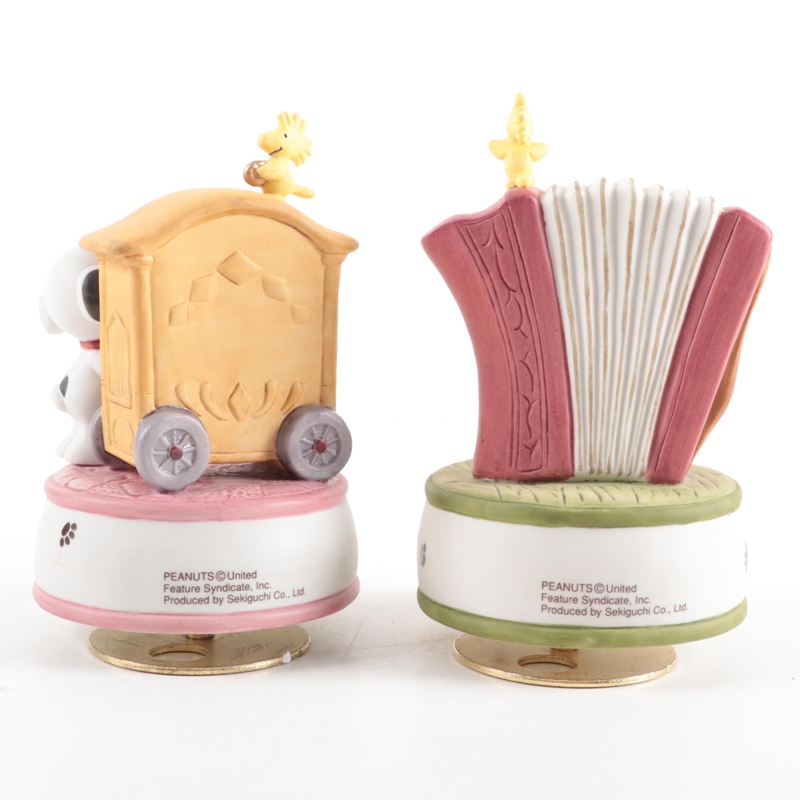 Sekiguchi "Snoopy" Peanuts Porcelain Musical Figurines