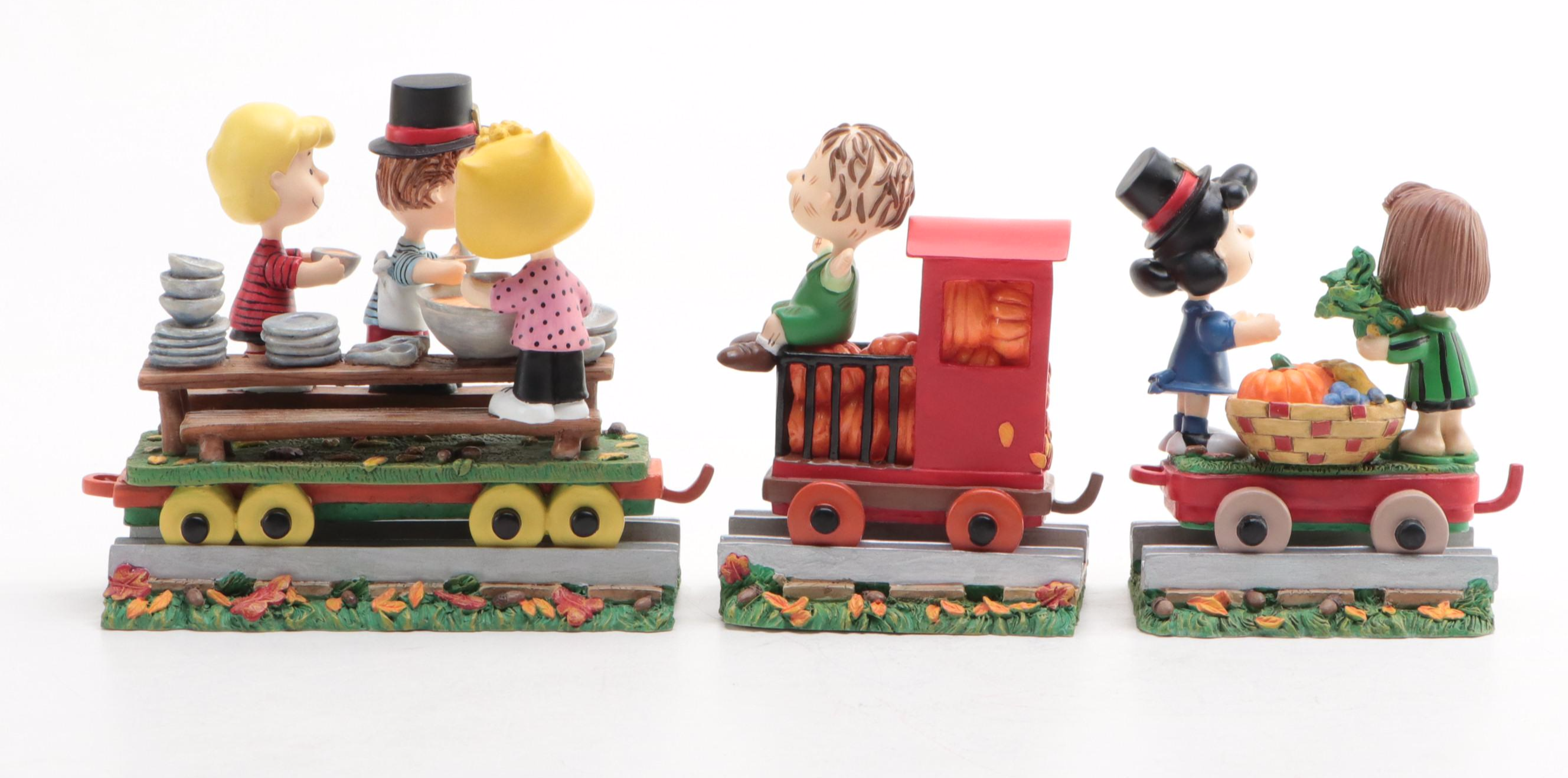 Danbury Mint "Peanuts Thanksgiving Special" Train