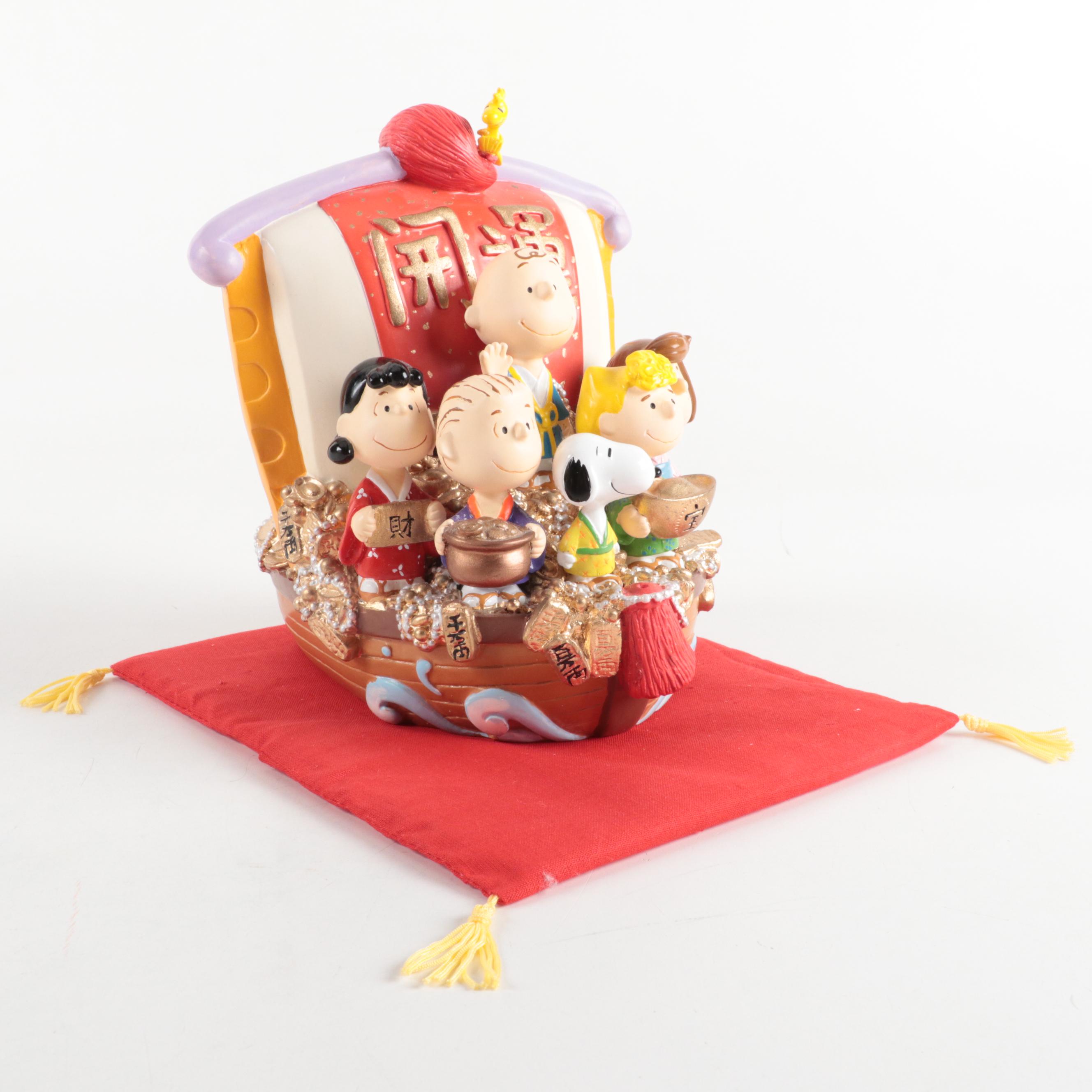 Sun Hing Toy Co. Peanuts Resin Chinese Boat Figurine