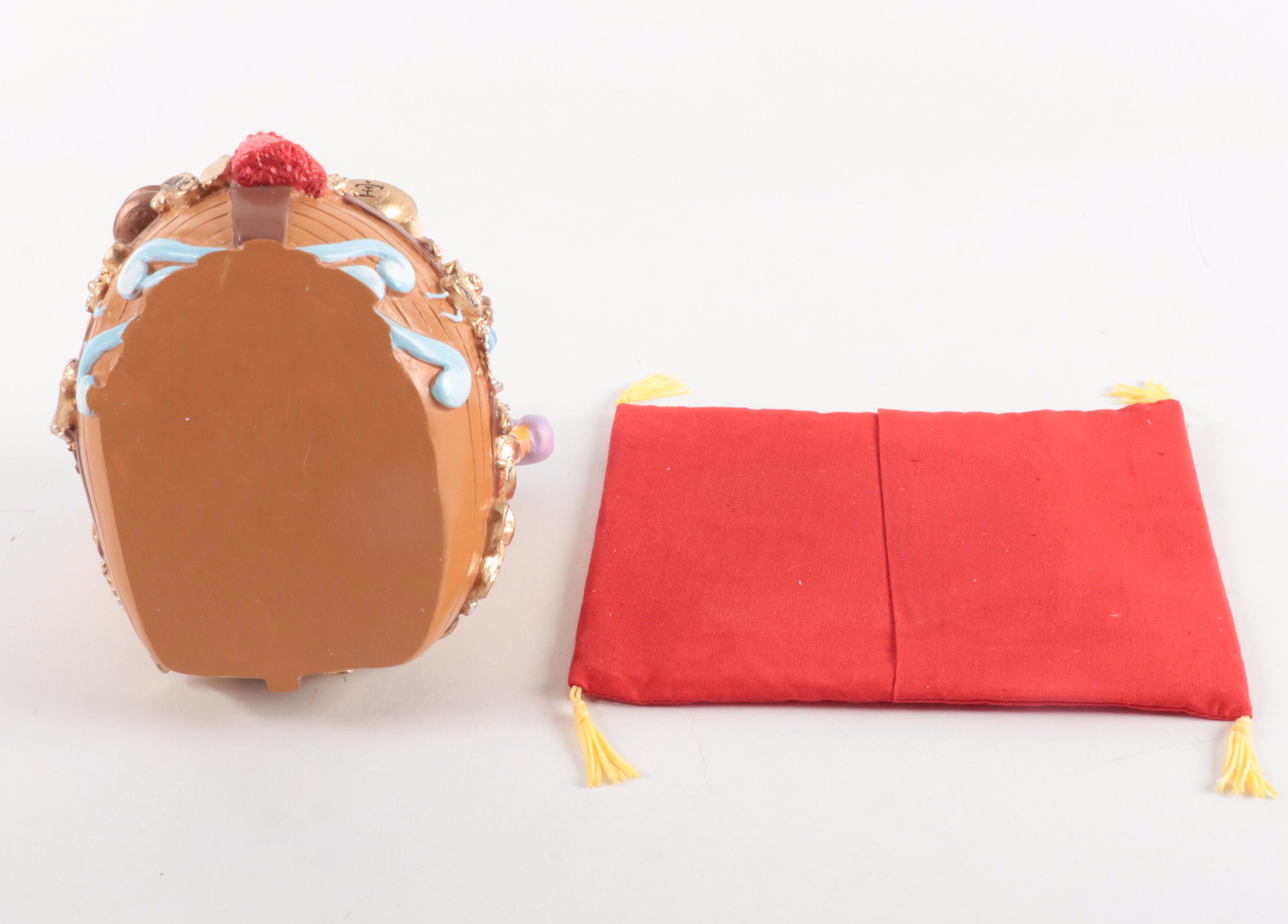 Sun Hing Toy Co. Peanuts Resin Chinese Boat Figurine